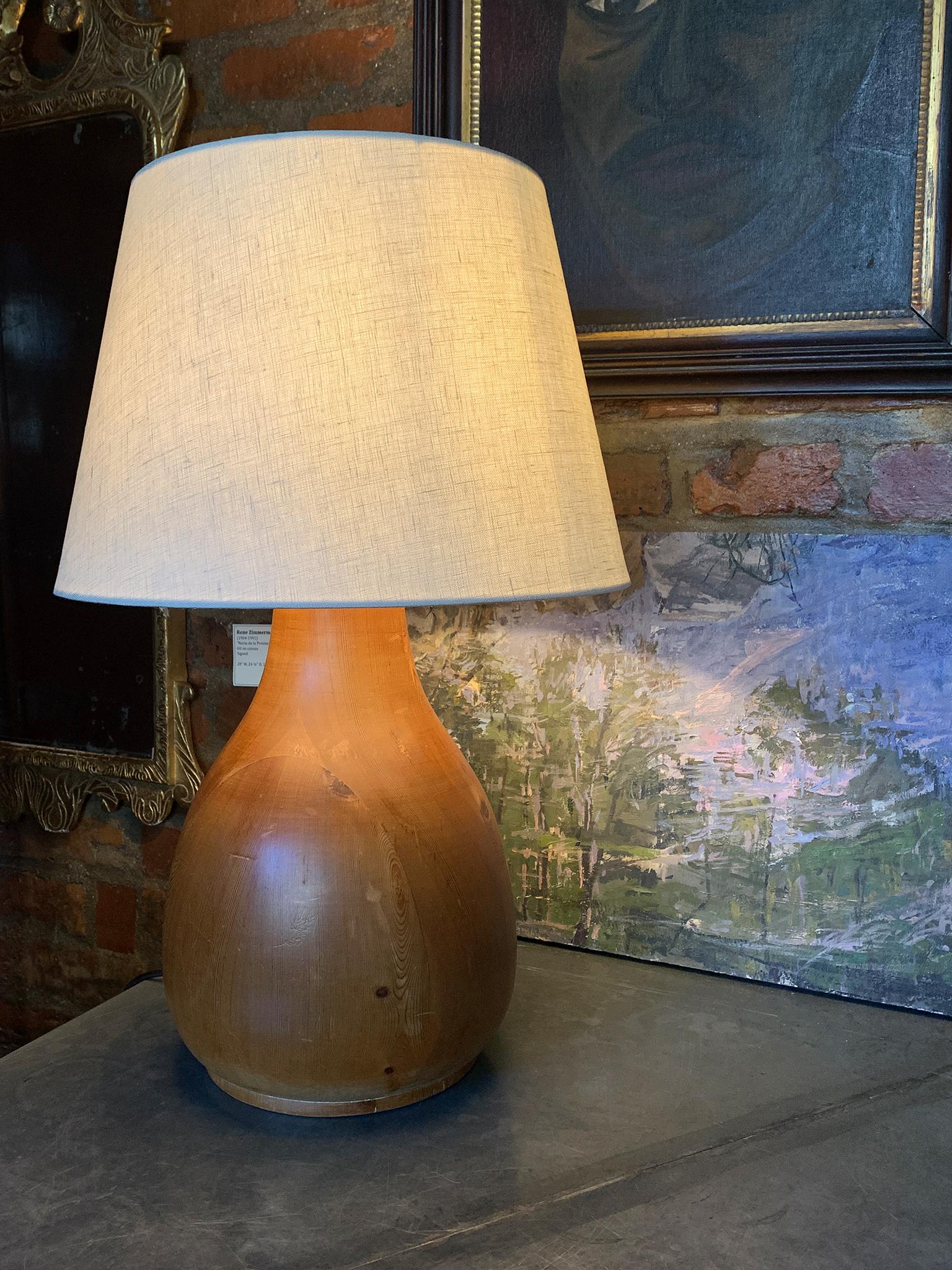 Lampe de table moderne suédoise en pin en vente 4