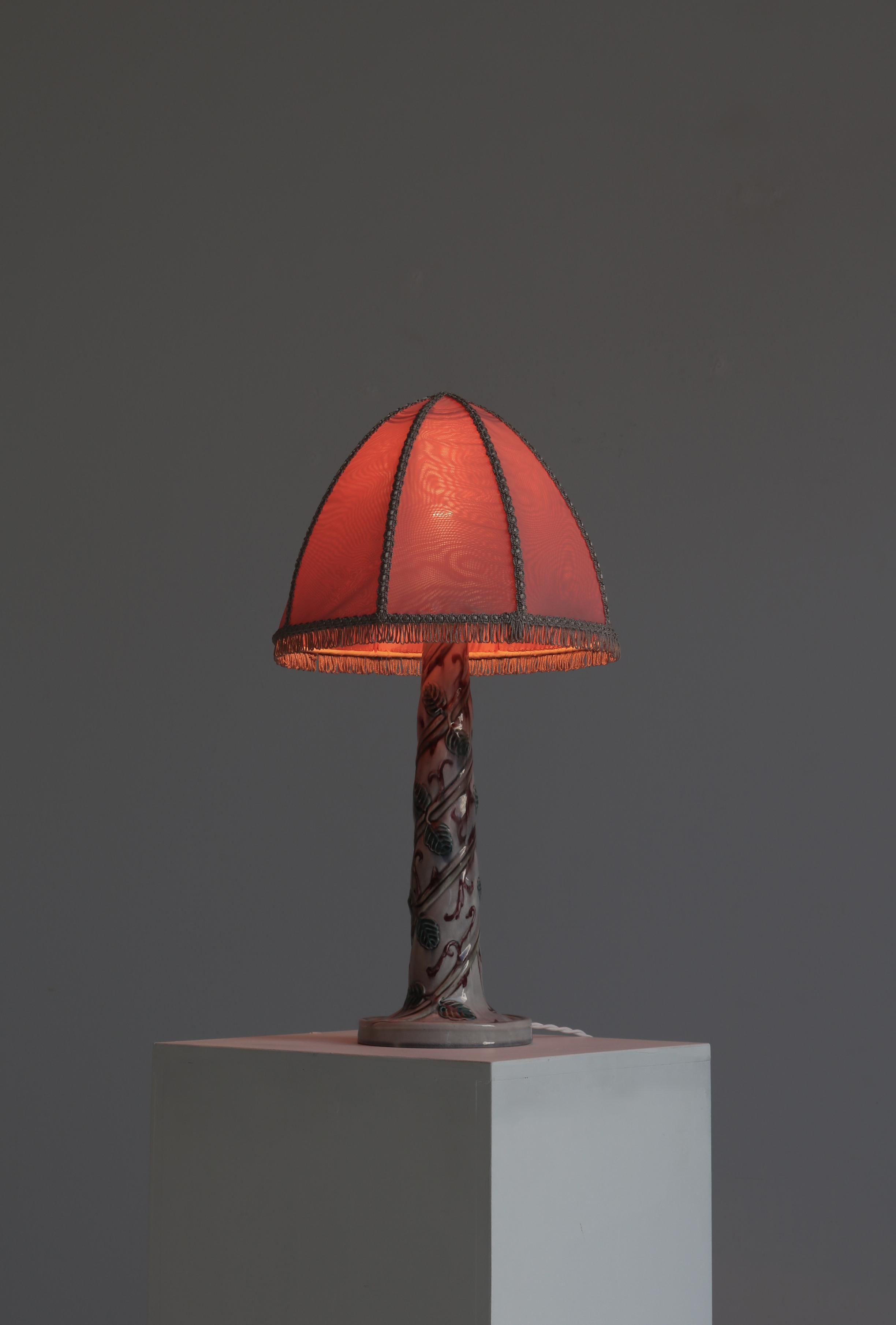 Scandinavian Modern Swedish Grace Pink Porcelain Table Lamp w. Foliage Decor, Louise Adelborg, 1920s For Sale