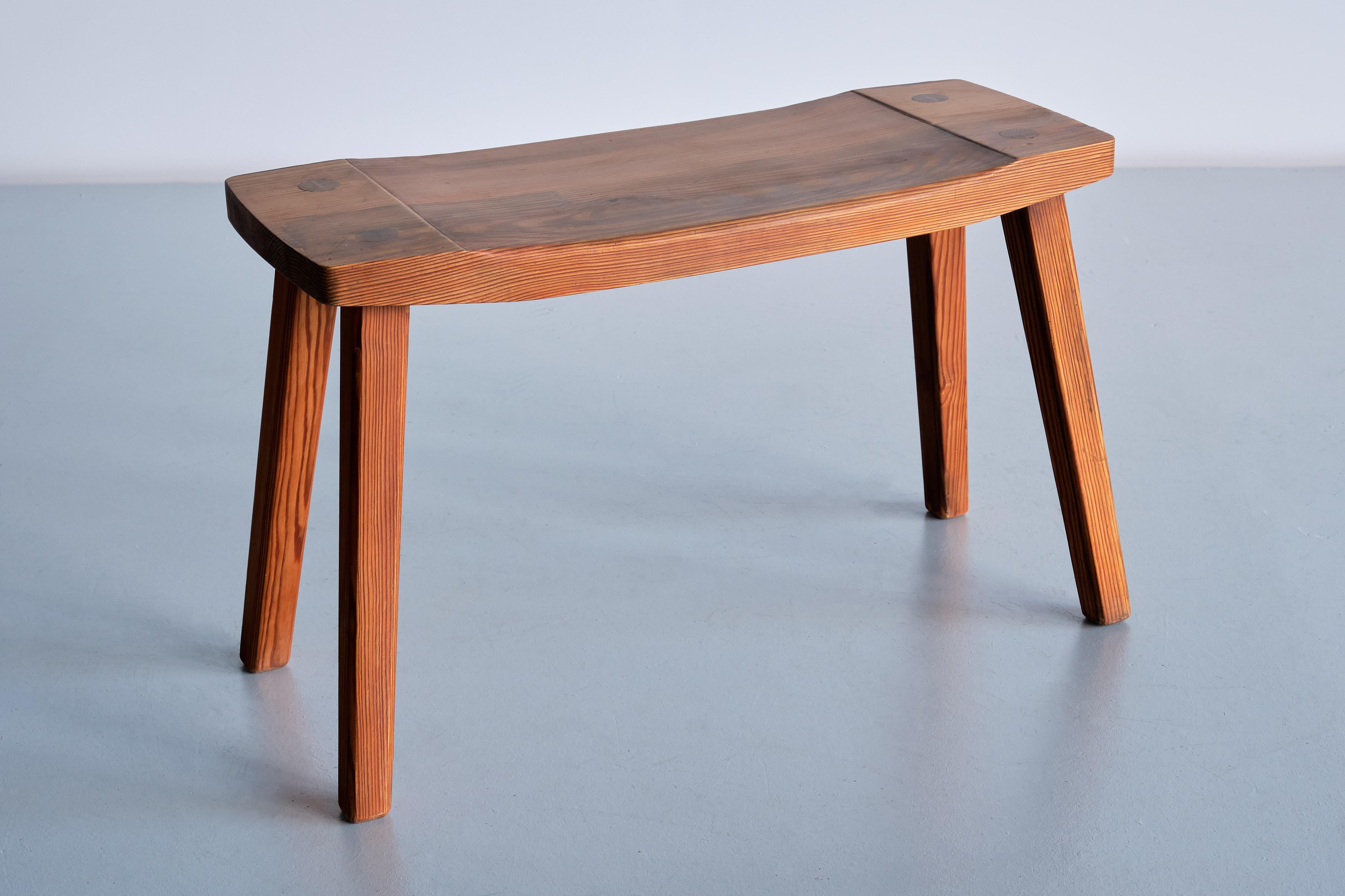 Swedish Modern Rectangular Stool in Solid Pine, Sweden, 1950s For Sale 6