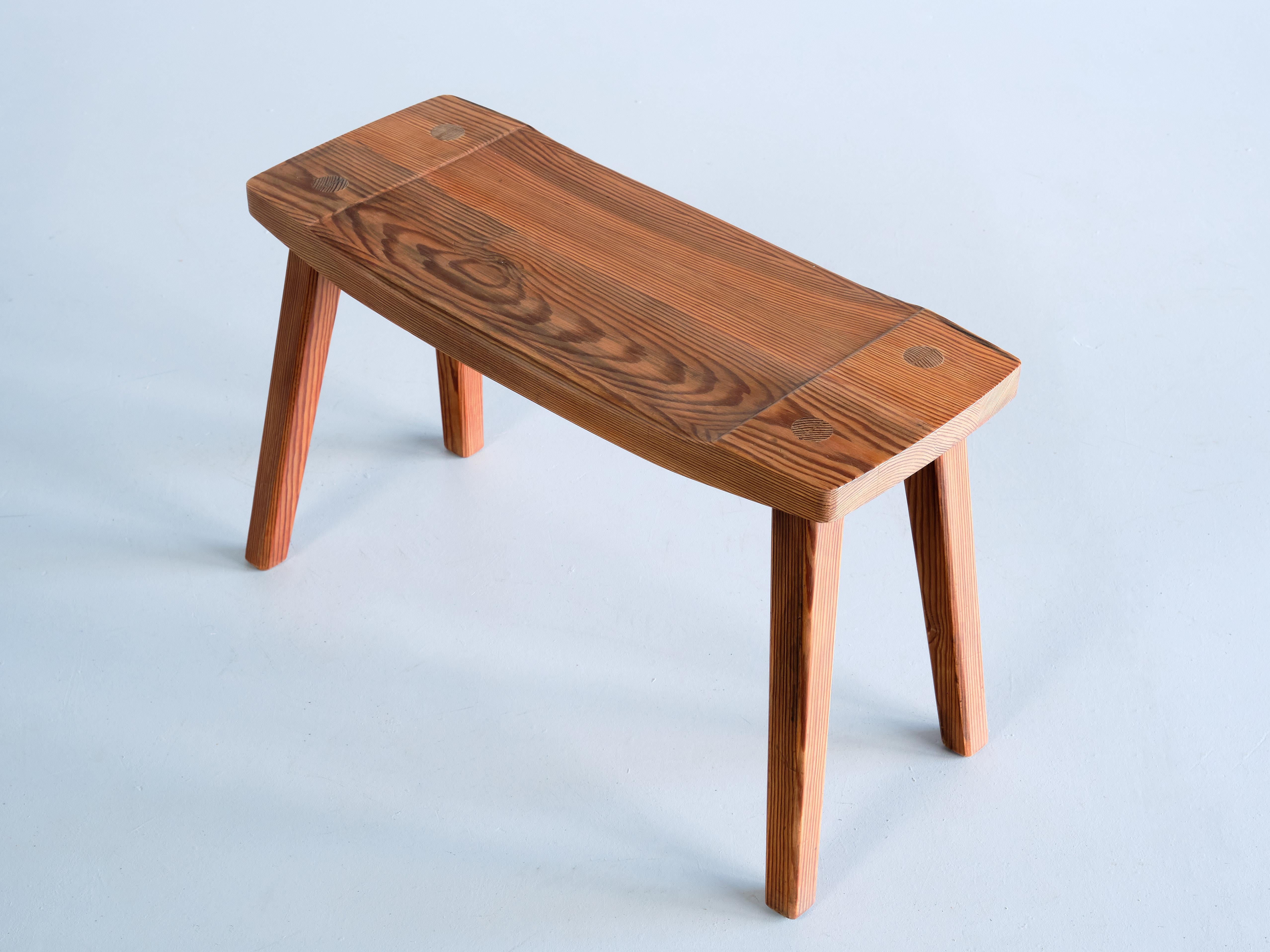 Swedish Modern Rectangular Stool in Solid Pine, Sweden, 1950s For Sale 2