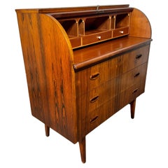 Schwedisch Moderner Schreibtisch aus Rosenholz und Mahagoni von Egon Ostergaard für SMI