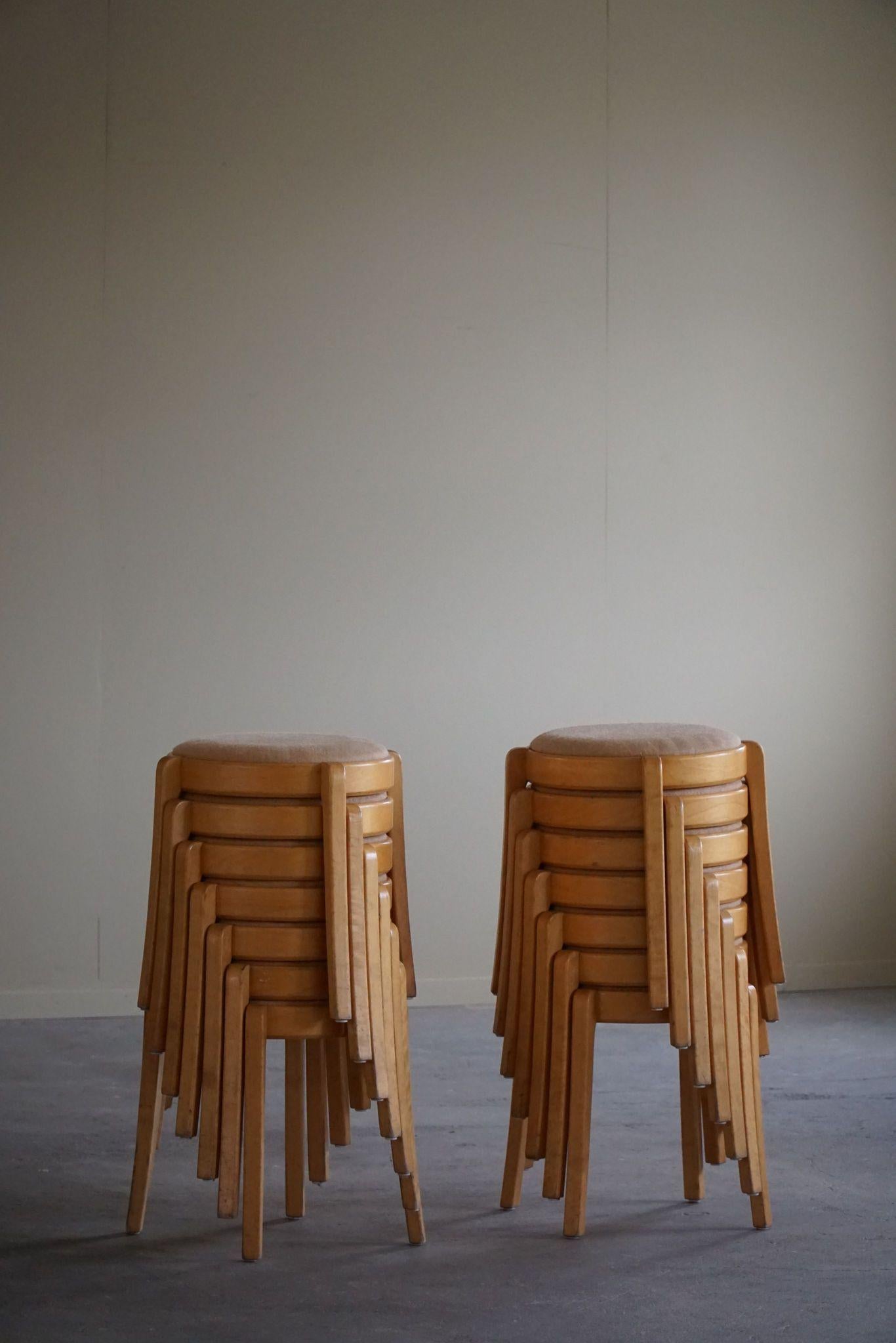 Swedish Modern, Set of 14 Stackable Stools in Birch & Hessian, 1980s For Sale 12