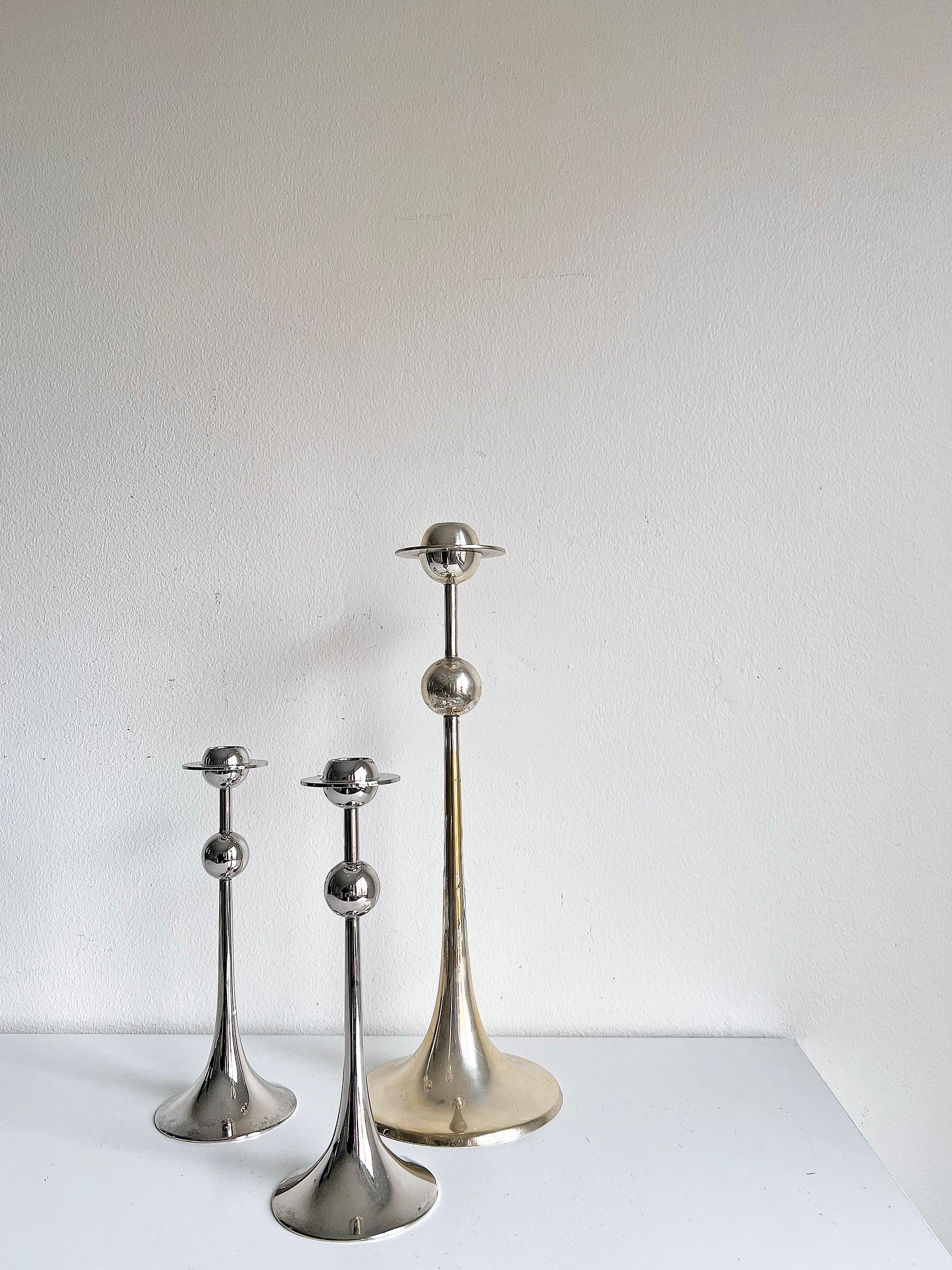 Schwedisches modernes Set aus 3 Kerzenhaltern der Moderne von Kjell Engman für Gense (Skandinavische Moderne) im Angebot