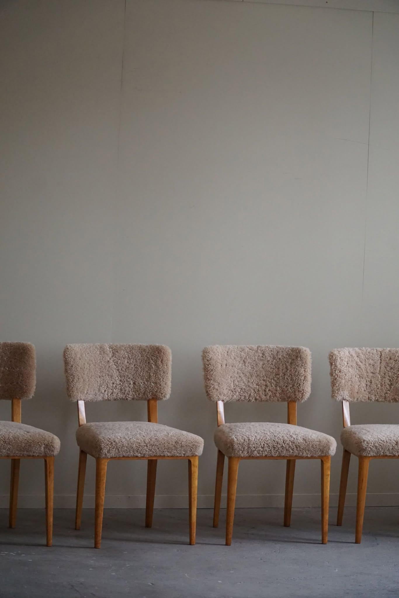 Swedish Modern, Set of 6 Dining Chairs, Lambswool & Birch, Axel Larsson, 1950s 14