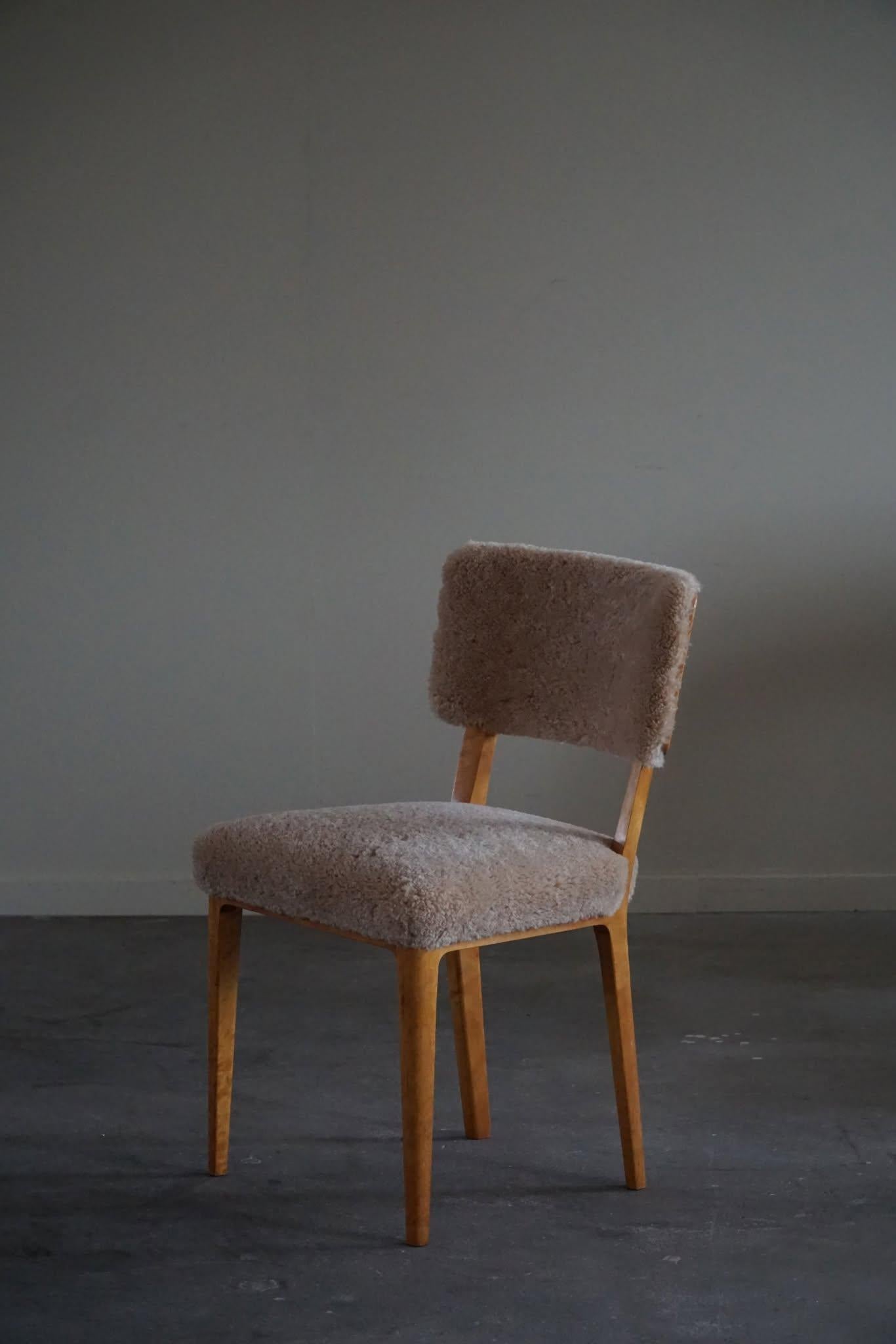 Swedish Modern, Set of 6 Dining Chairs, Lambswool & Birch, Axel Larsson, 1950s In Good Condition In Odense, DK