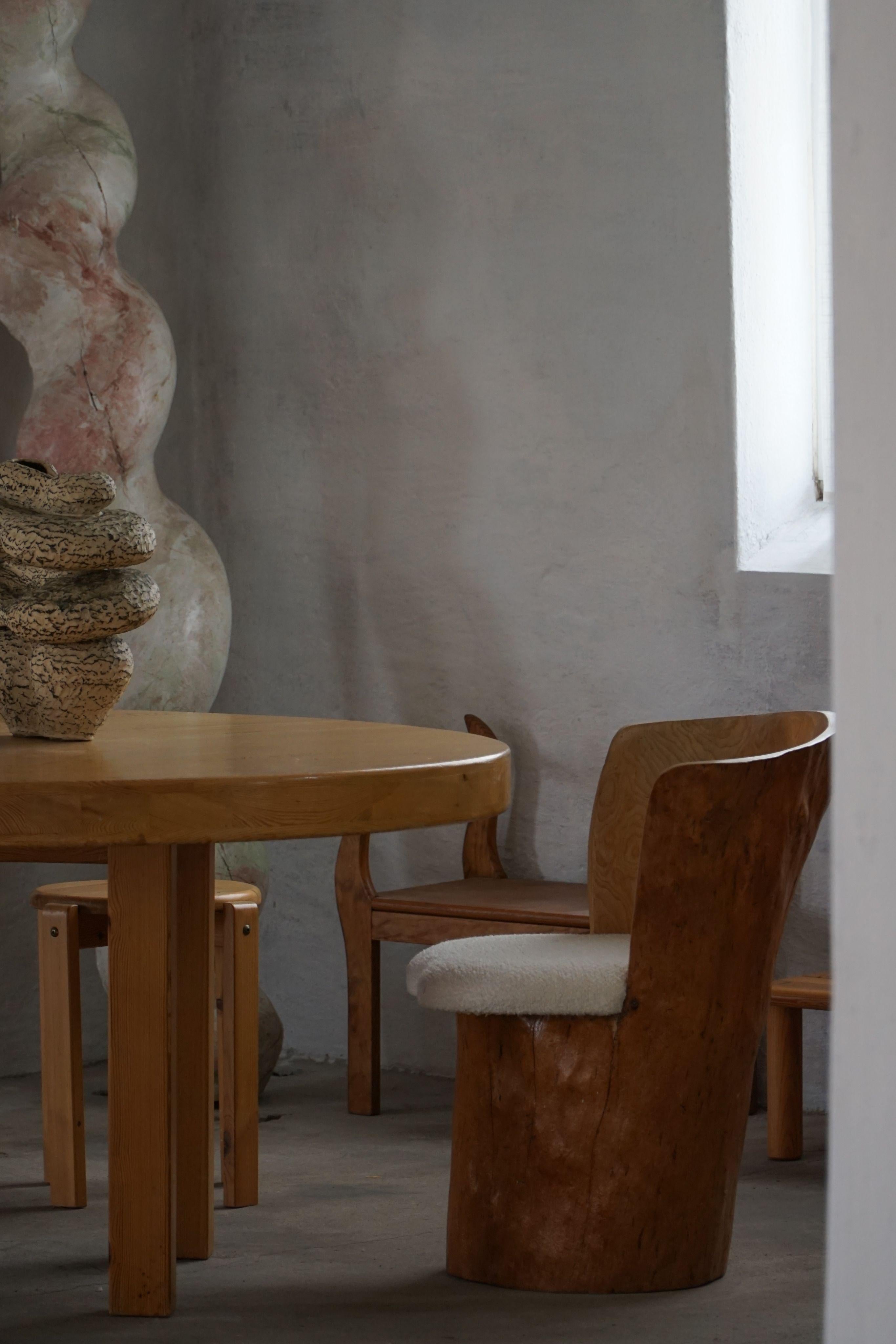 Schwedische Moderne, Satz von vier Stumpfstühlen, Massivholz mit Bouclé-Sitzen, 1960er Jahre im Angebot 13
