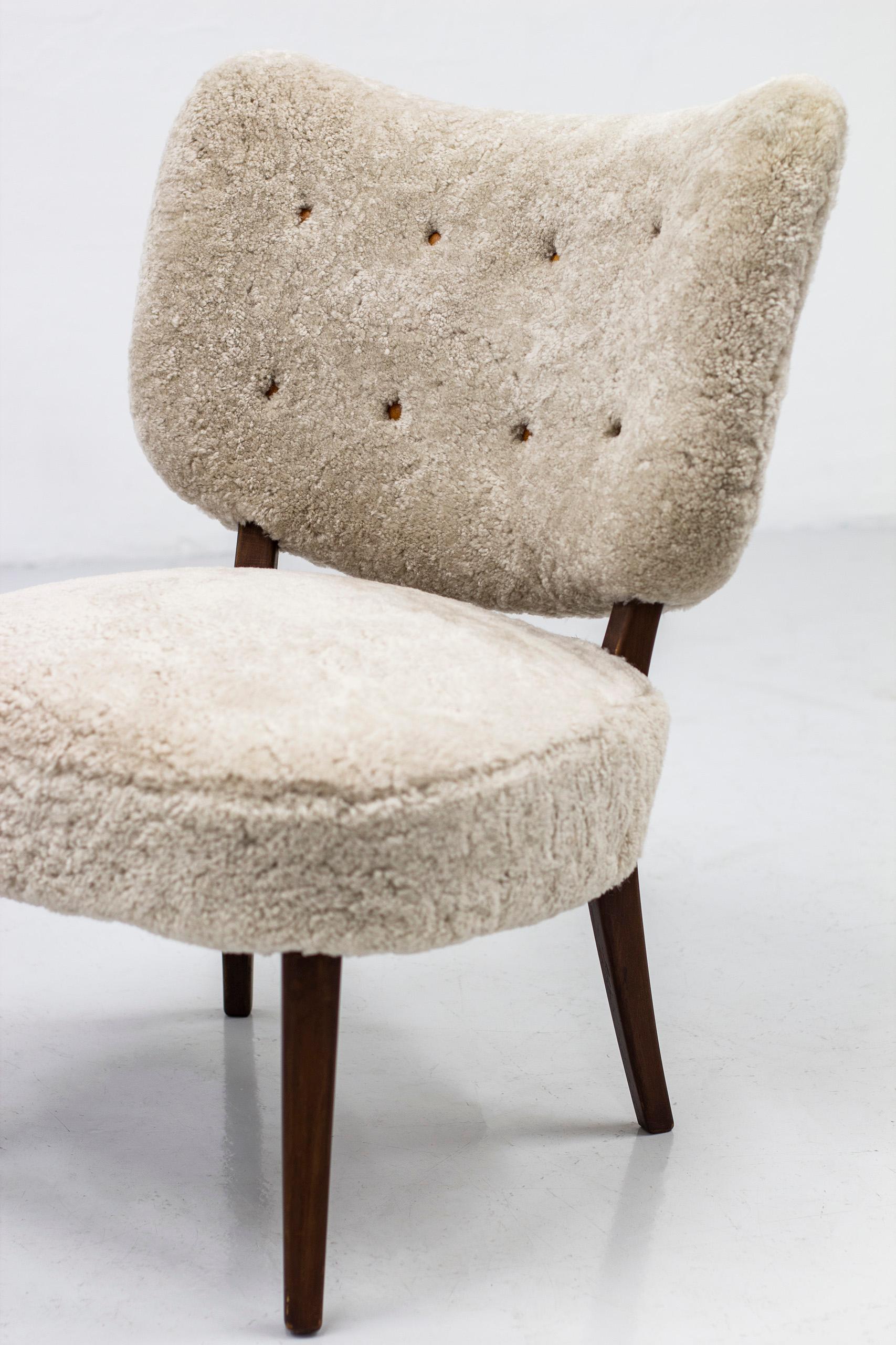 Swedish Modern Sheepskin Lounge Chairs in the Style of Otto Schulz 1