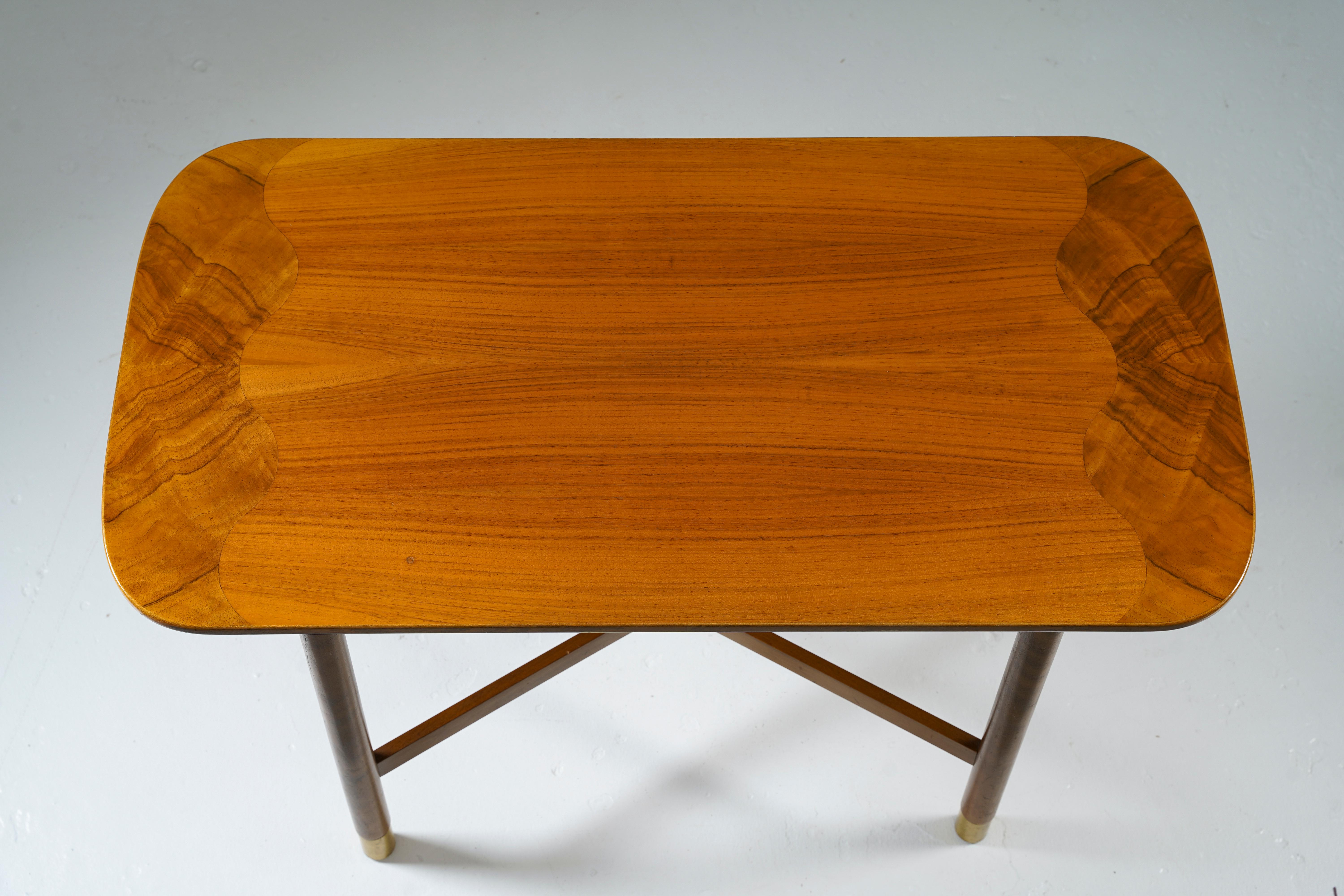 20th Century Swedish Modern Side Table, 1940s For Sale