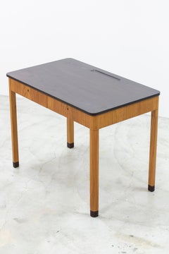 Swedish modern small desk by Axel Einar Hjorth for Nordiska Kompaniet