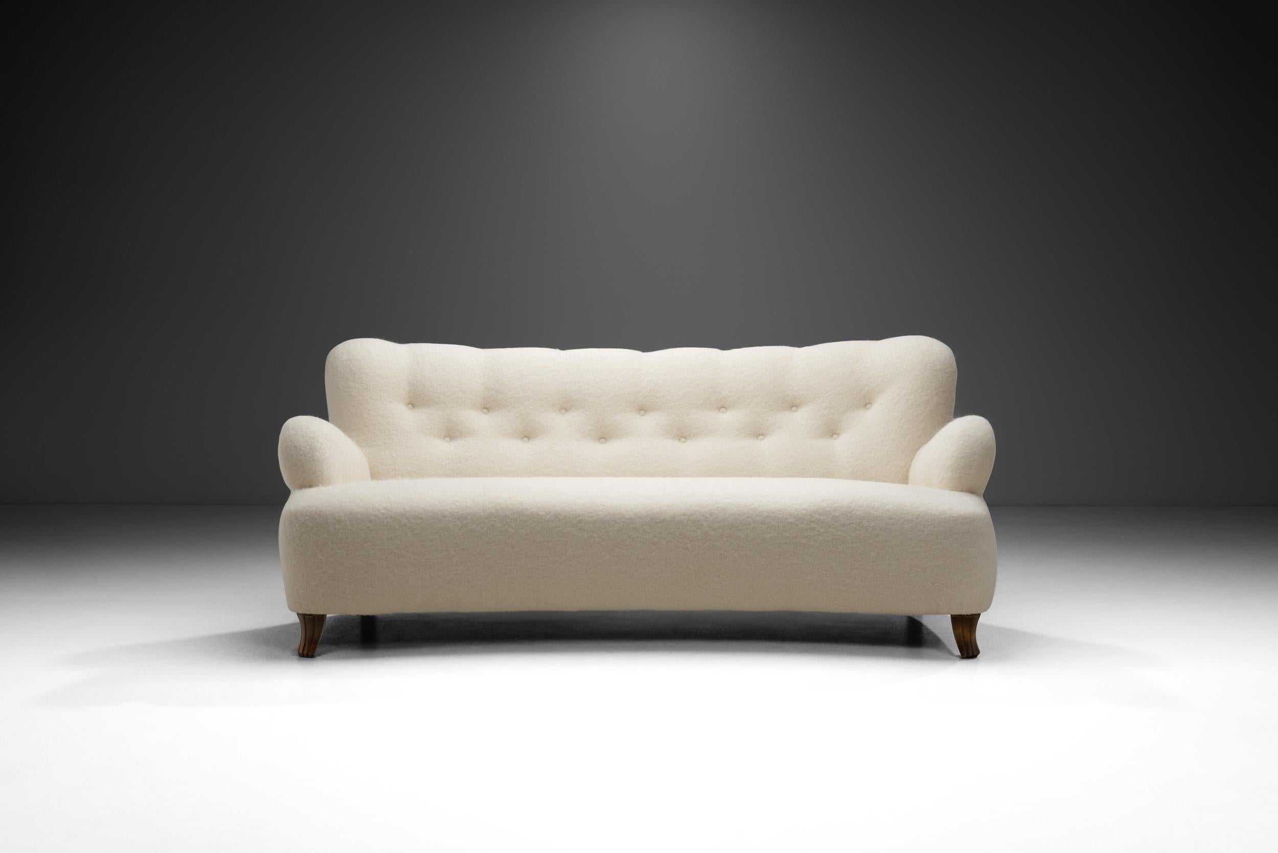 Mid-Century Modern Swedish Modern Sofa, Sweden 1940s For Sale