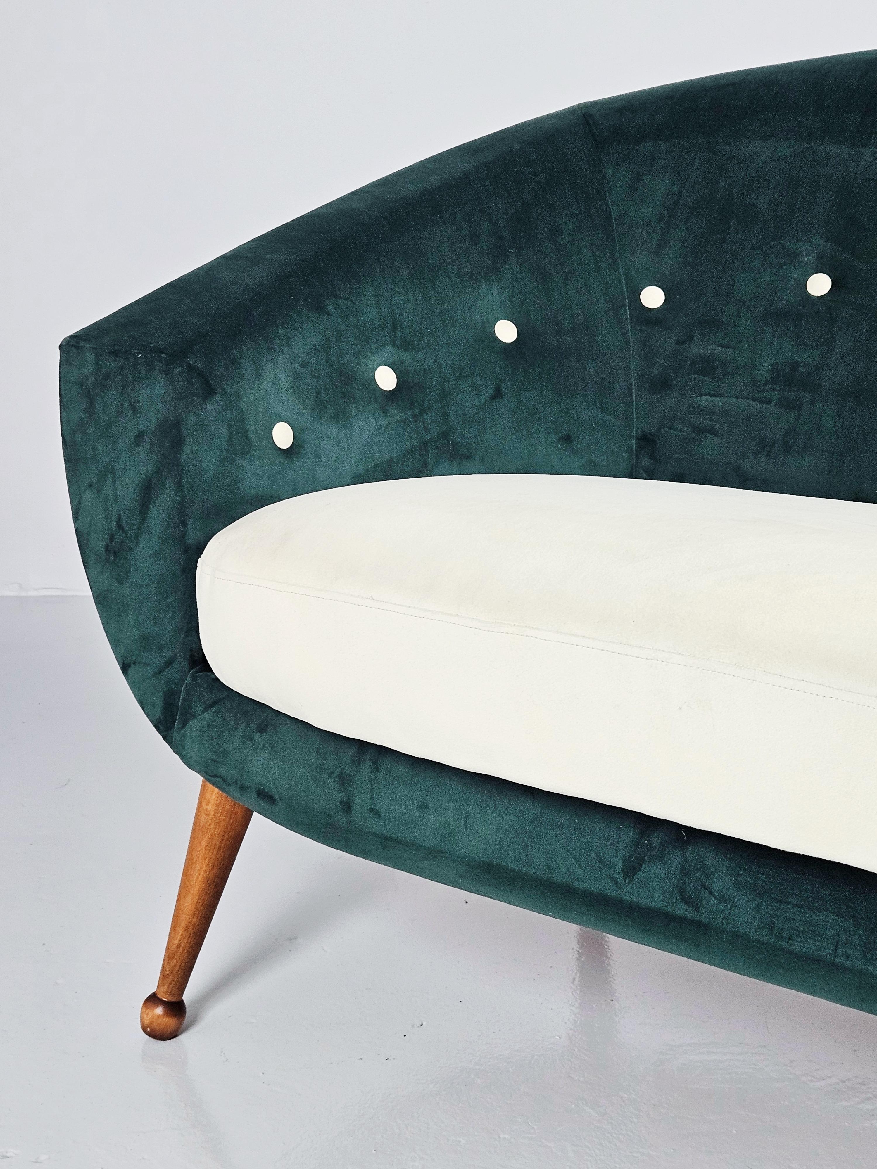 Swedish modern sofa 'Tellus' by Folke Jansson for SM Wincrantz, Sweden, 1960s In Good Condition For Sale In Eskilstuna, SE