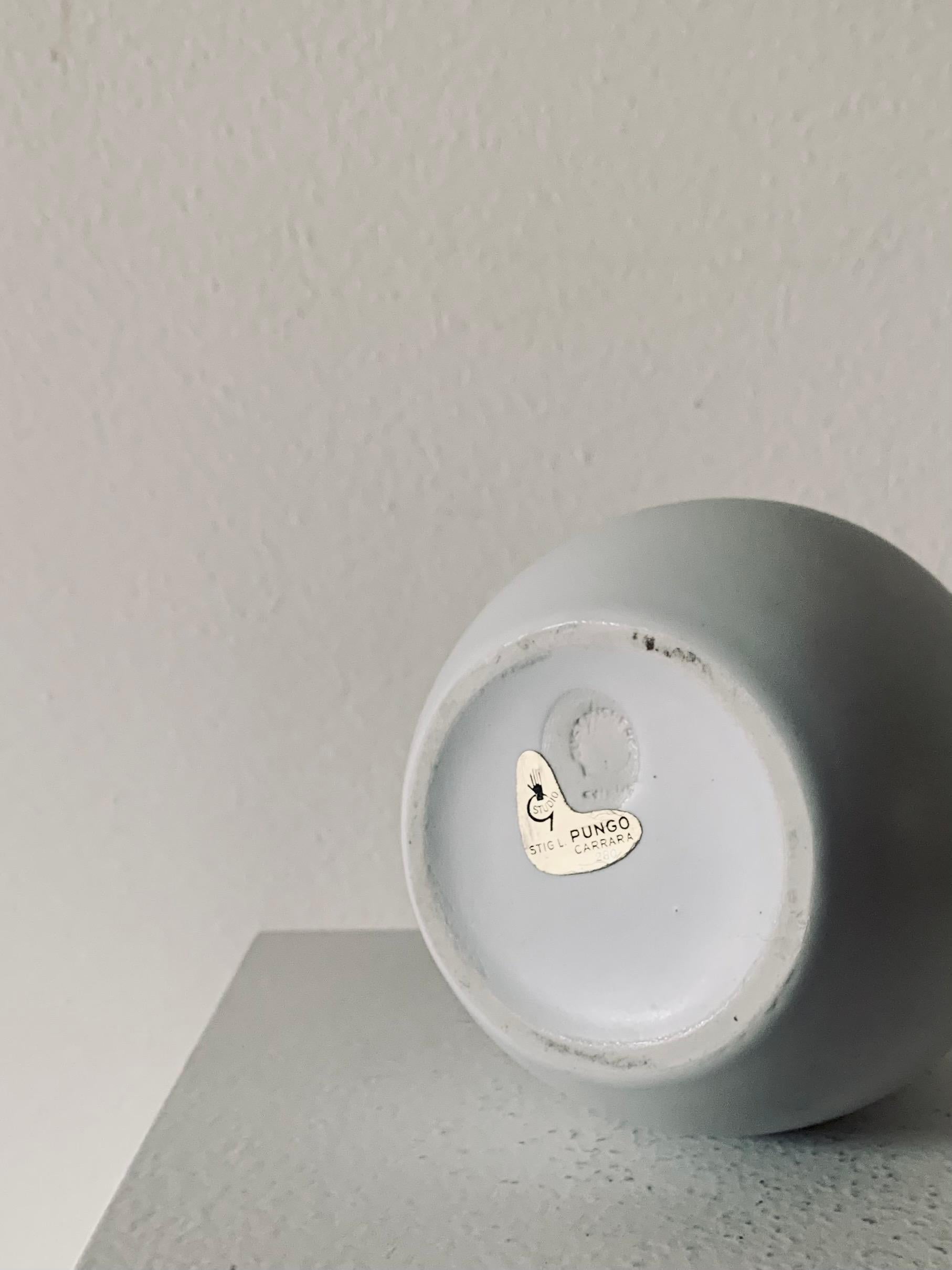 Swedish Modern Stoneware Pungo Vase and Veckla Bowl by Stig Lindberg Gustavsberg For Sale 3