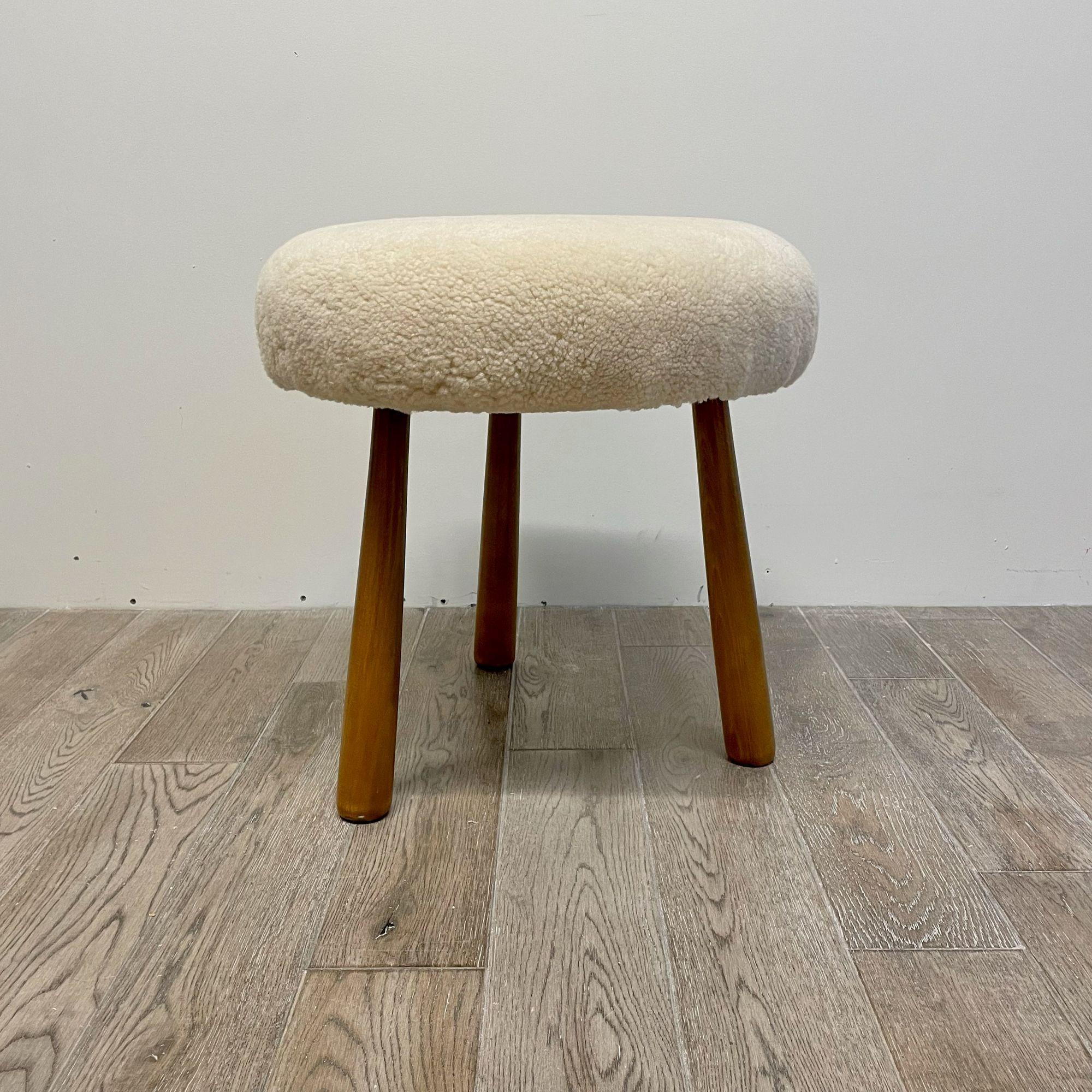 Mid-Century Modern Swedish Modern Style, Beige Sheepskin, Stained Wood, Ottoman or Footstool For Sale