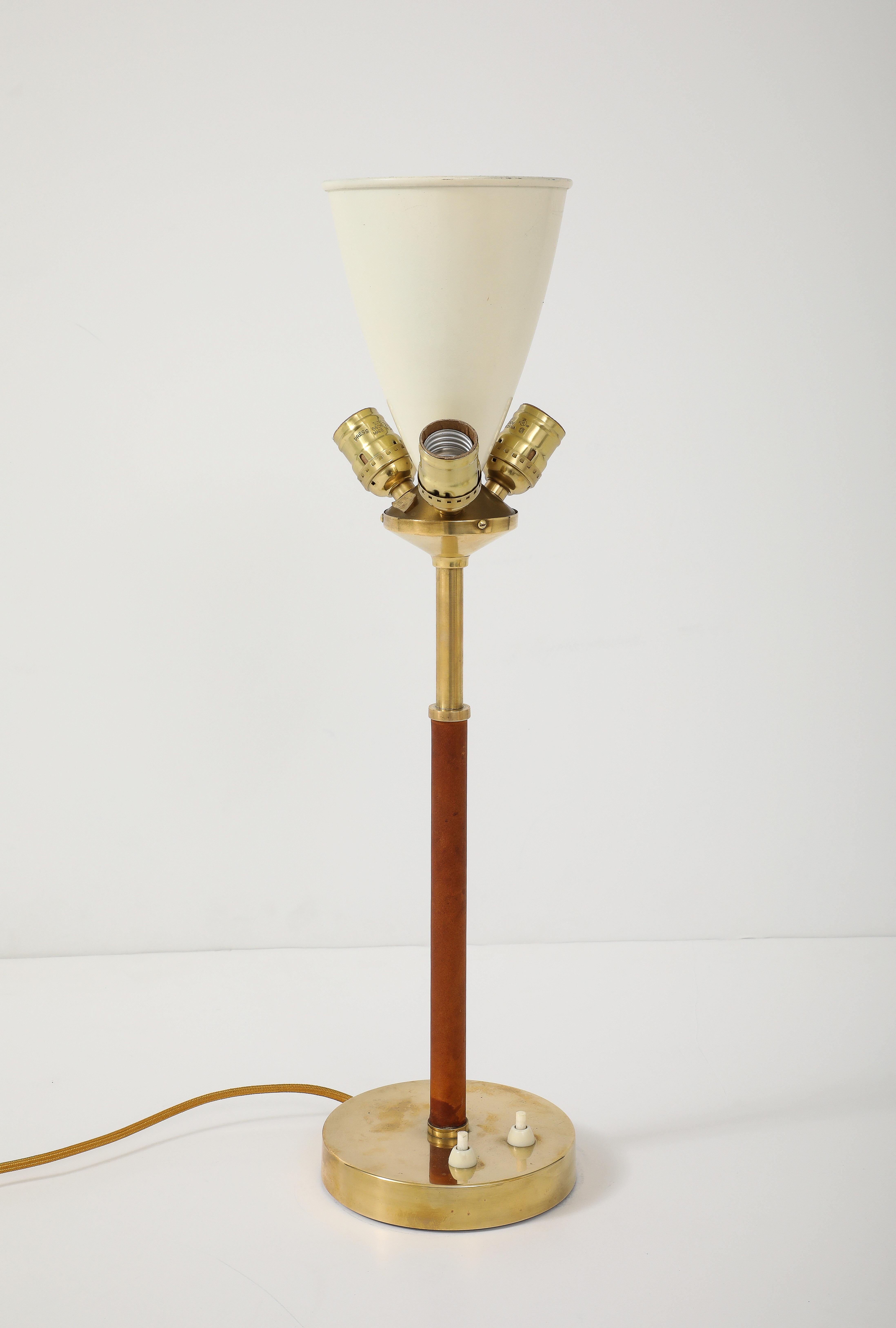 Swedish Modern Table Lamp by Bertil Brisborg, Circa 1940-50 In Good Condition For Sale In New York, NY