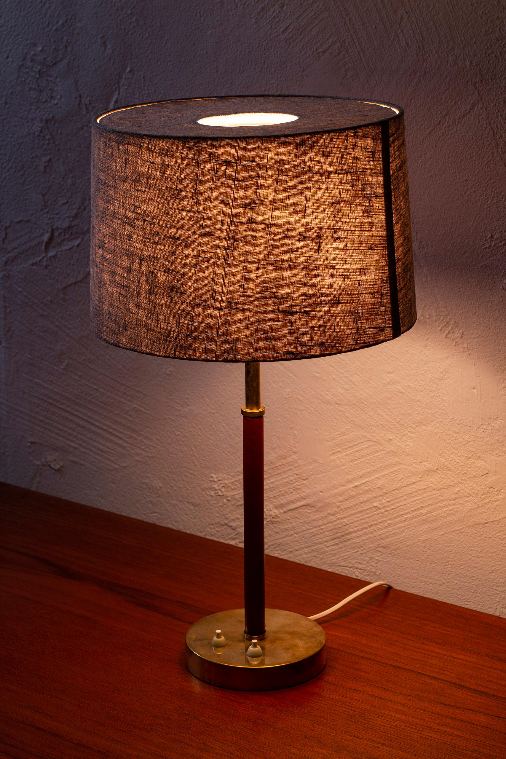 Swedish Modern Table Lamp by Bertil Brisborg, Nordiska Kompaniet, Sweden 1950s 2