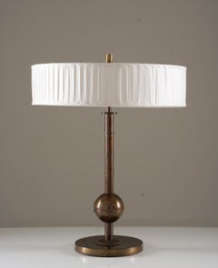 Lampe de table suédoise The Modernity par Böhlmarks