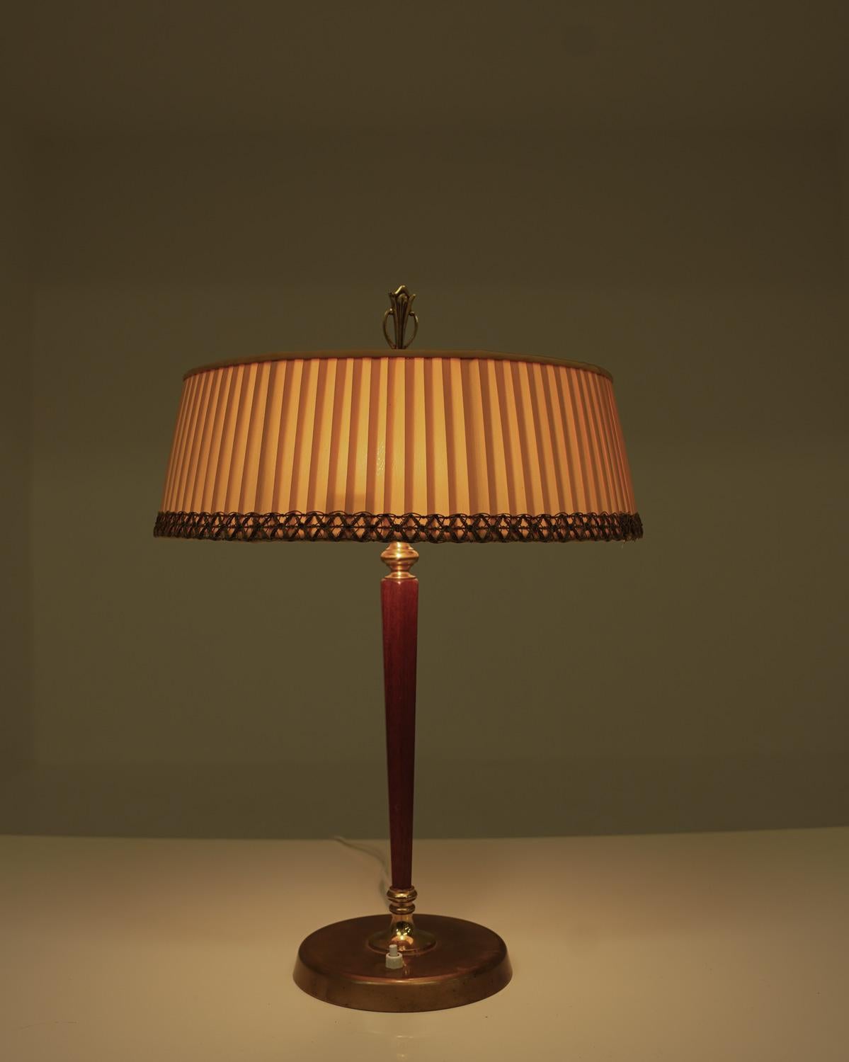 Lámpara de mesa moderna sueca de Bröderna Malmström en venta 1