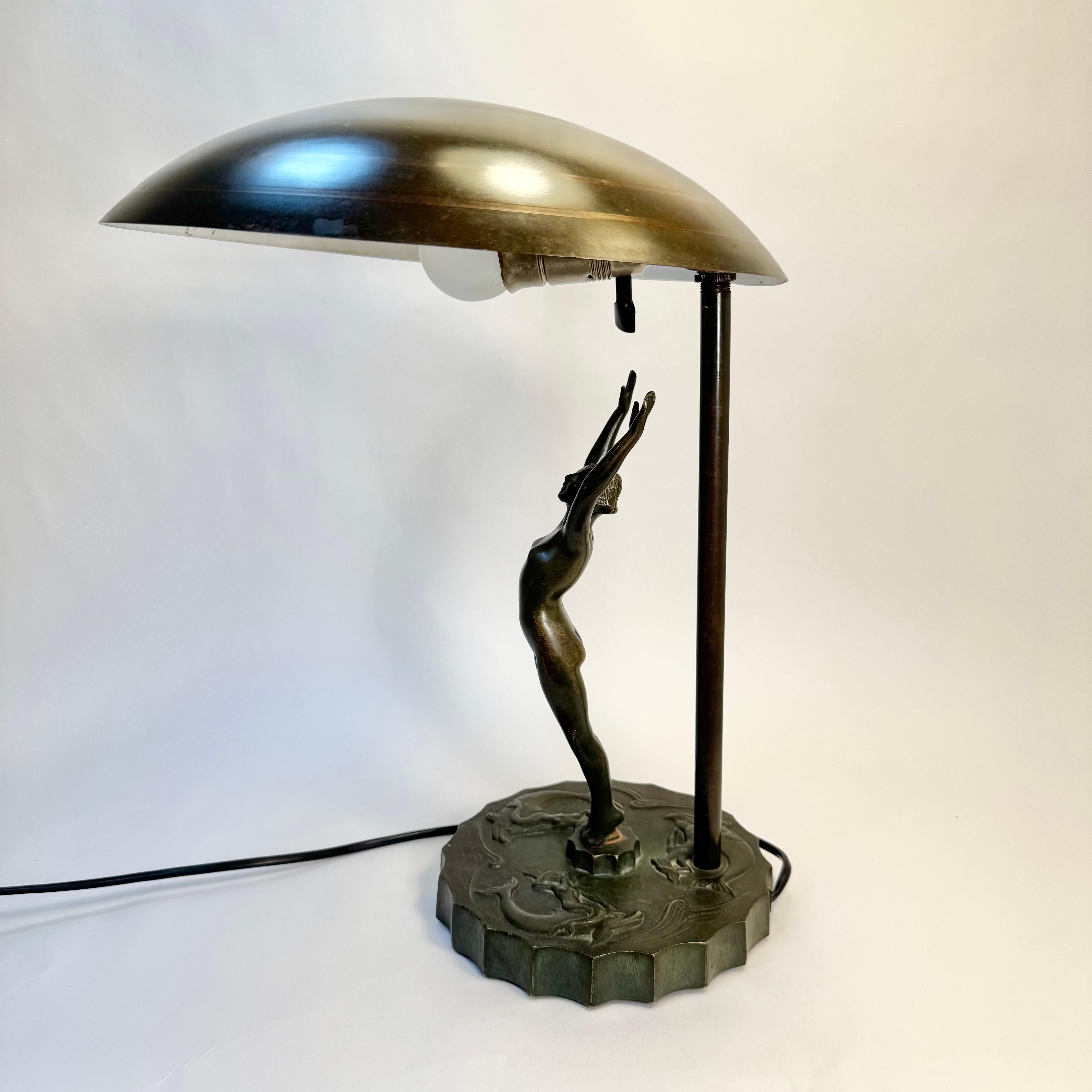Lámpara de mesa moderna sueca de Malmö Metallvarufabrik, años 30 Art Decó en venta