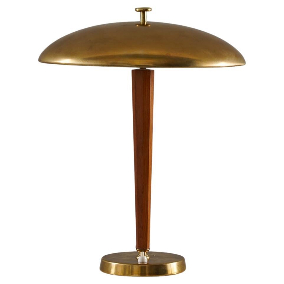 Swedish Modern Table Lamp in Brass and Oak by Nordiska Kompaniet 'NK' For Sale