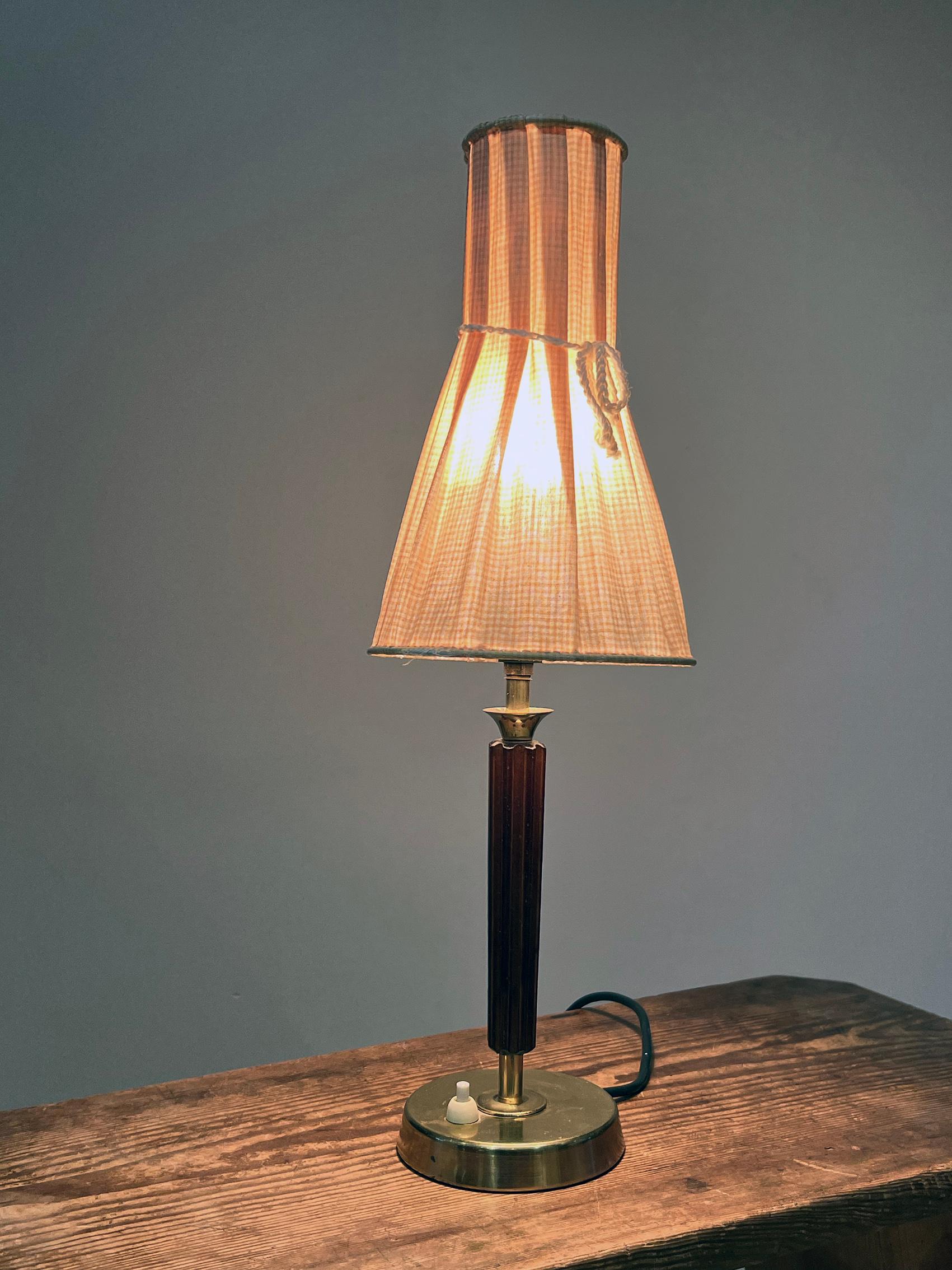 Scandinavian Modern Swedish Modern Table Lamp, Sweden ca 1950-60's For Sale