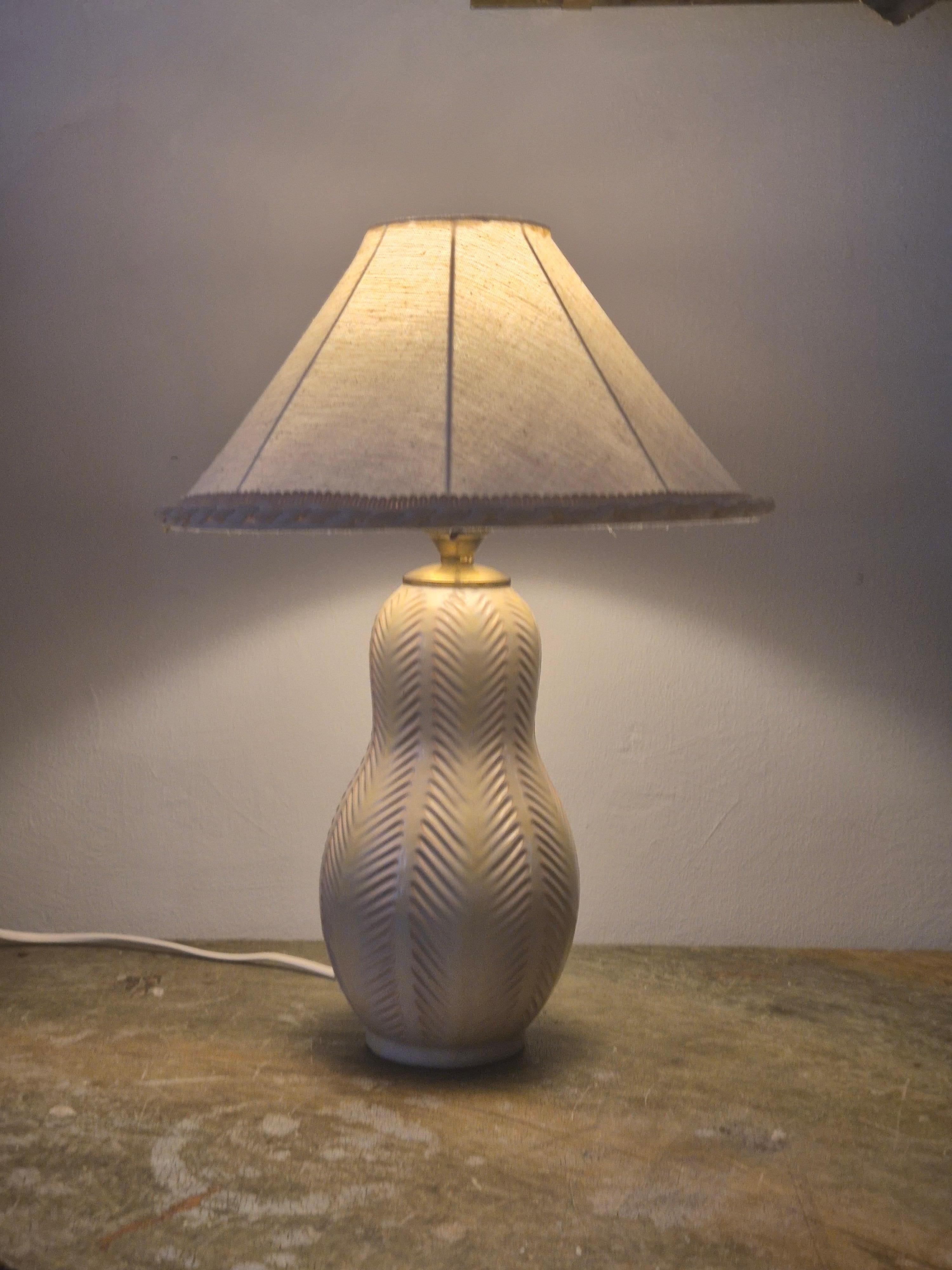 Swedish Modern table lamp with ceramic base by Anna-Lisa Thomson, mid1900s. For Sale 7