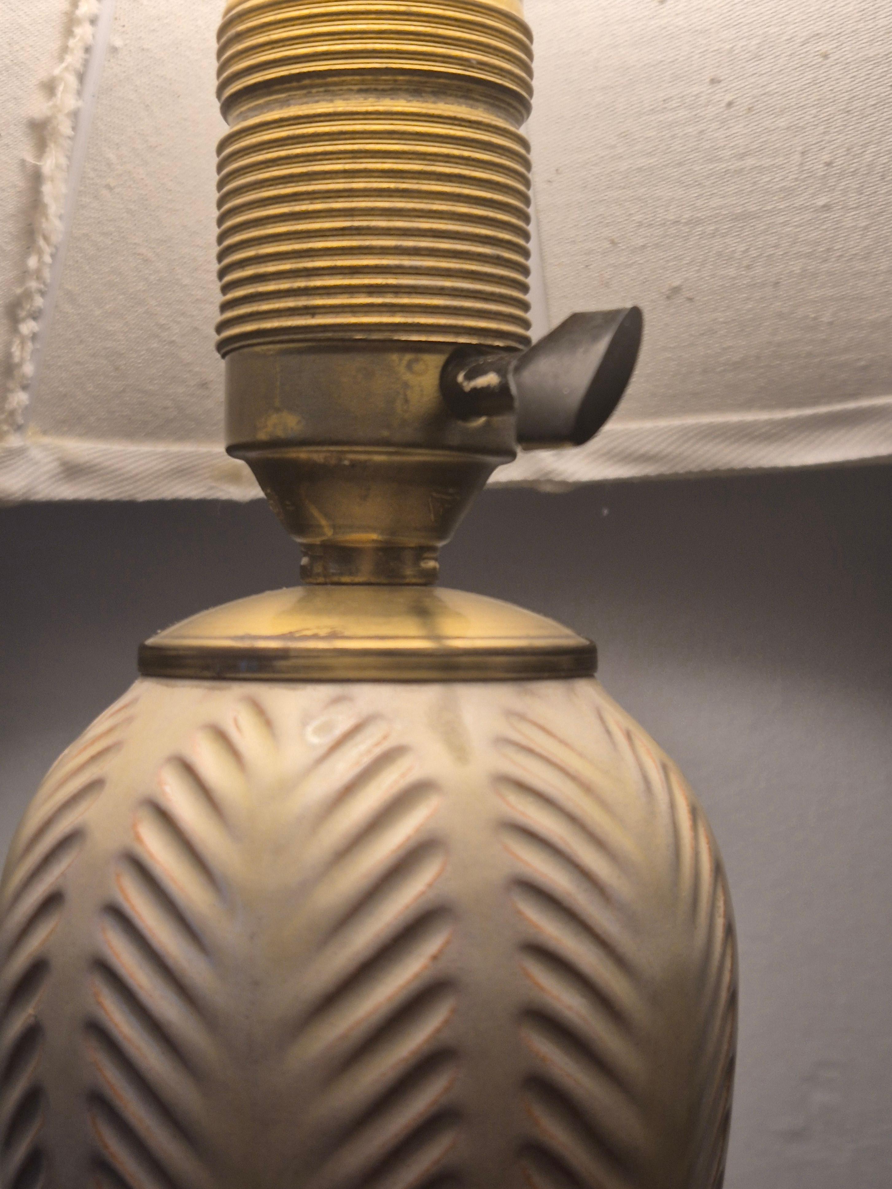 Swedish Modern table lamp with ceramic base by Anna-Lisa Thomson, mid1900s. For Sale 2