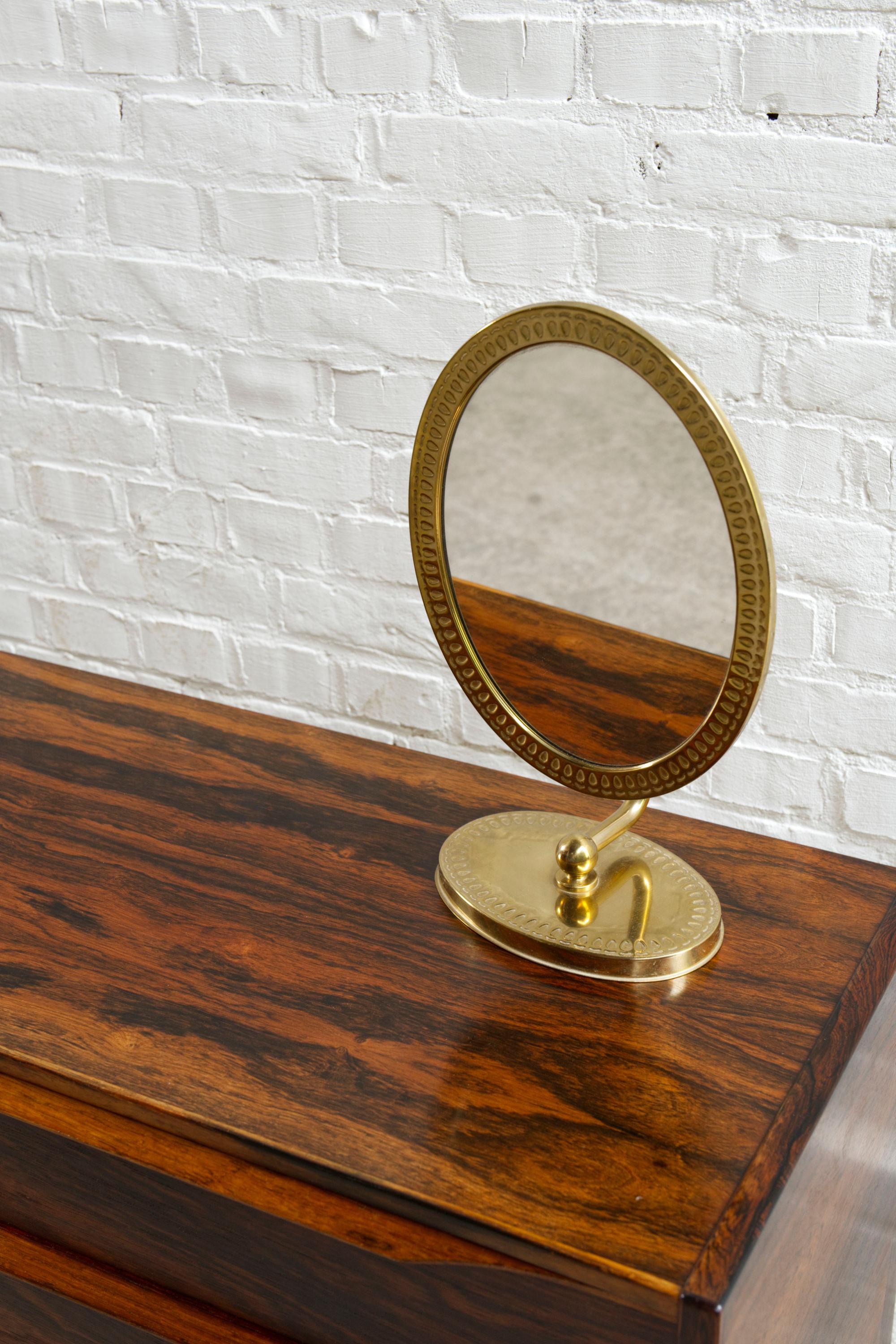 Swedish modern table mirror by Titti, circa 1950's For Sale 5