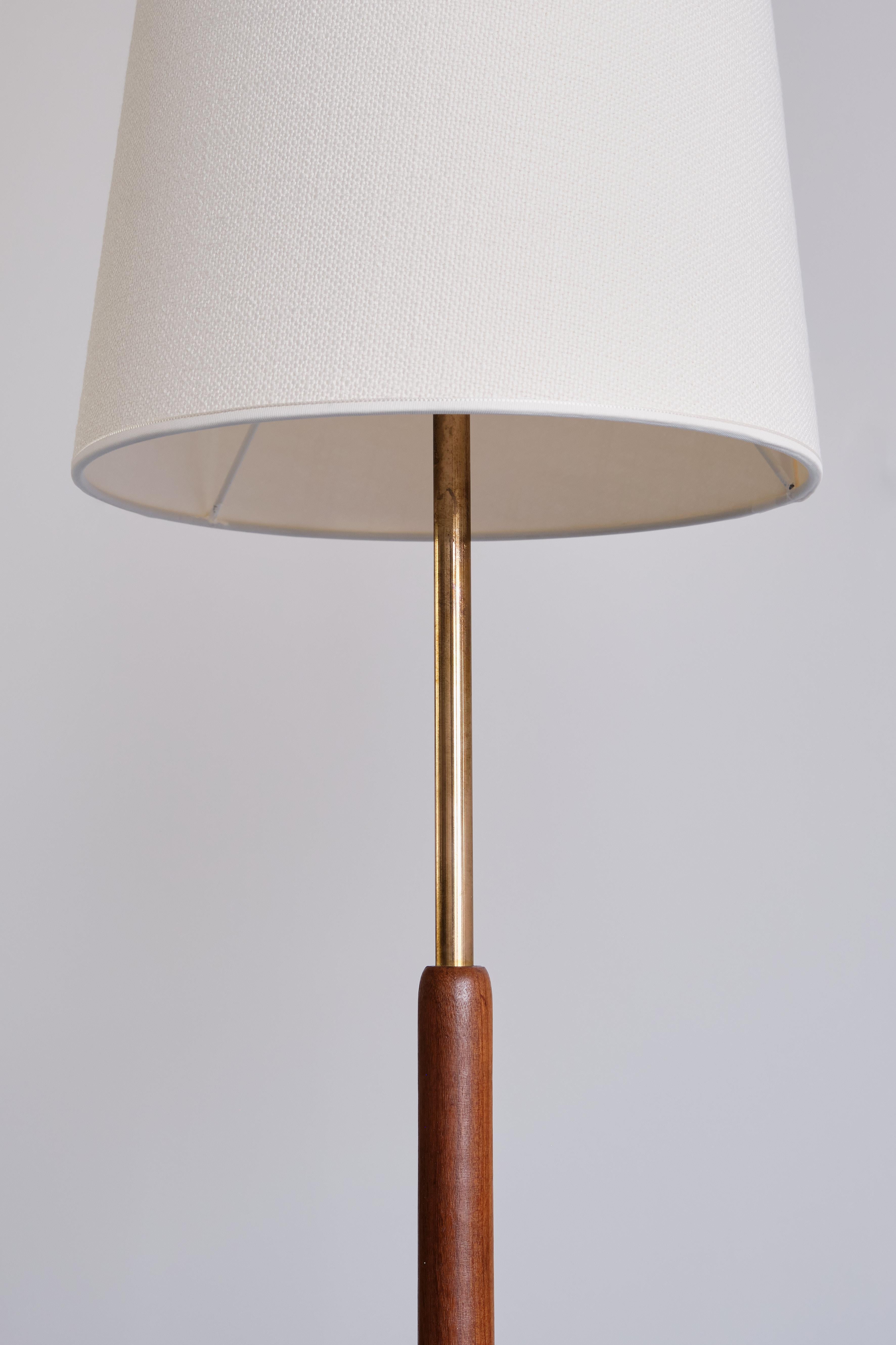 Swedish Modern Teak and Brass Floor Lamp, Nybro Armatur Fabrik, Sweden, 1950s 6