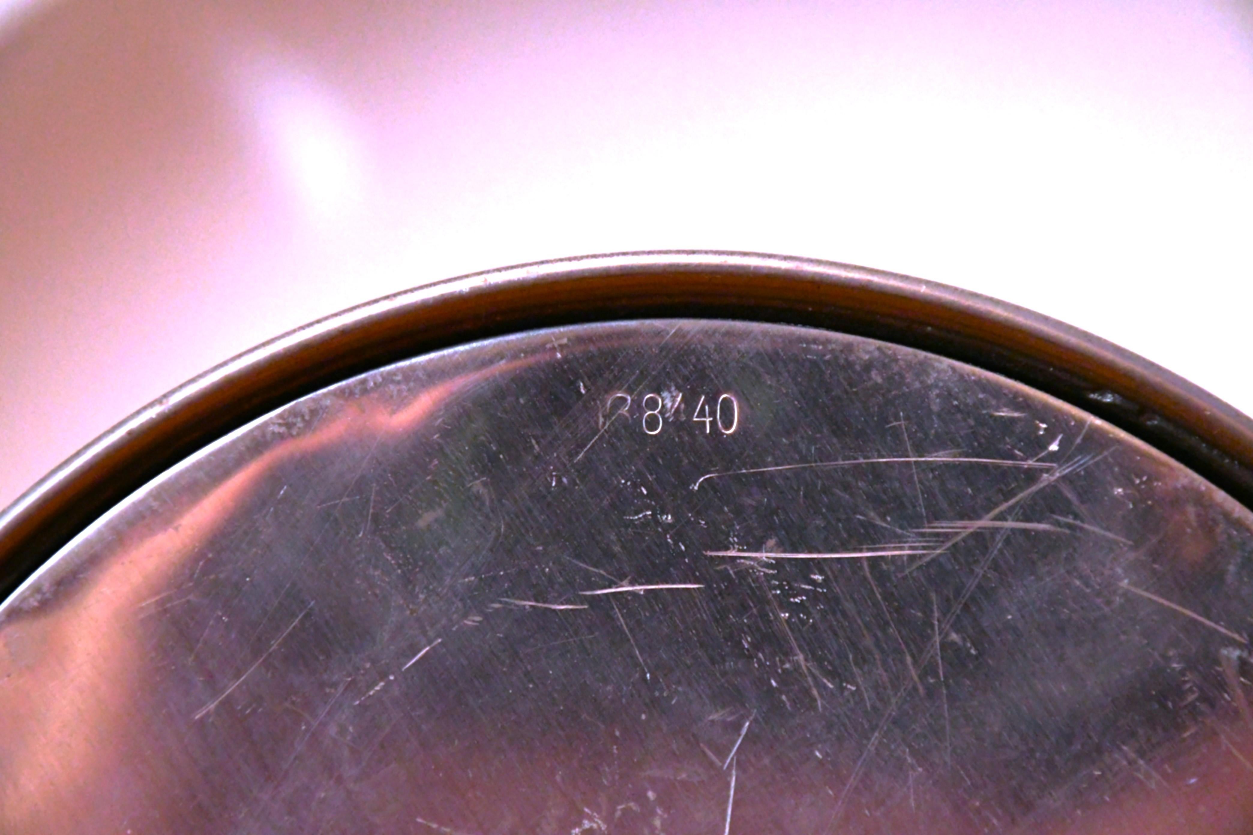 Lámpara de mesa sueca moderna de teca y latón de Boréns, años 40. en venta 1