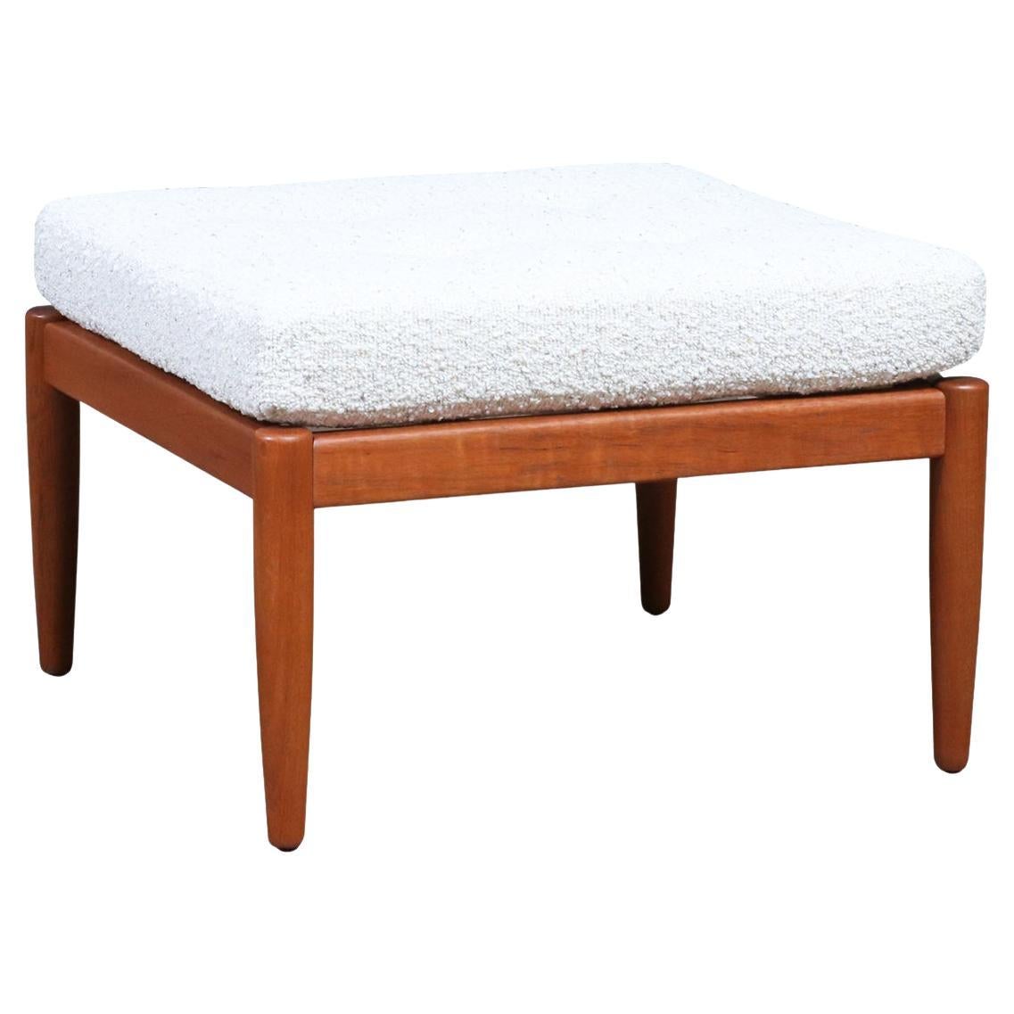 Tabouret moderne suédois en teck par Folke Ohlsson pour Dux