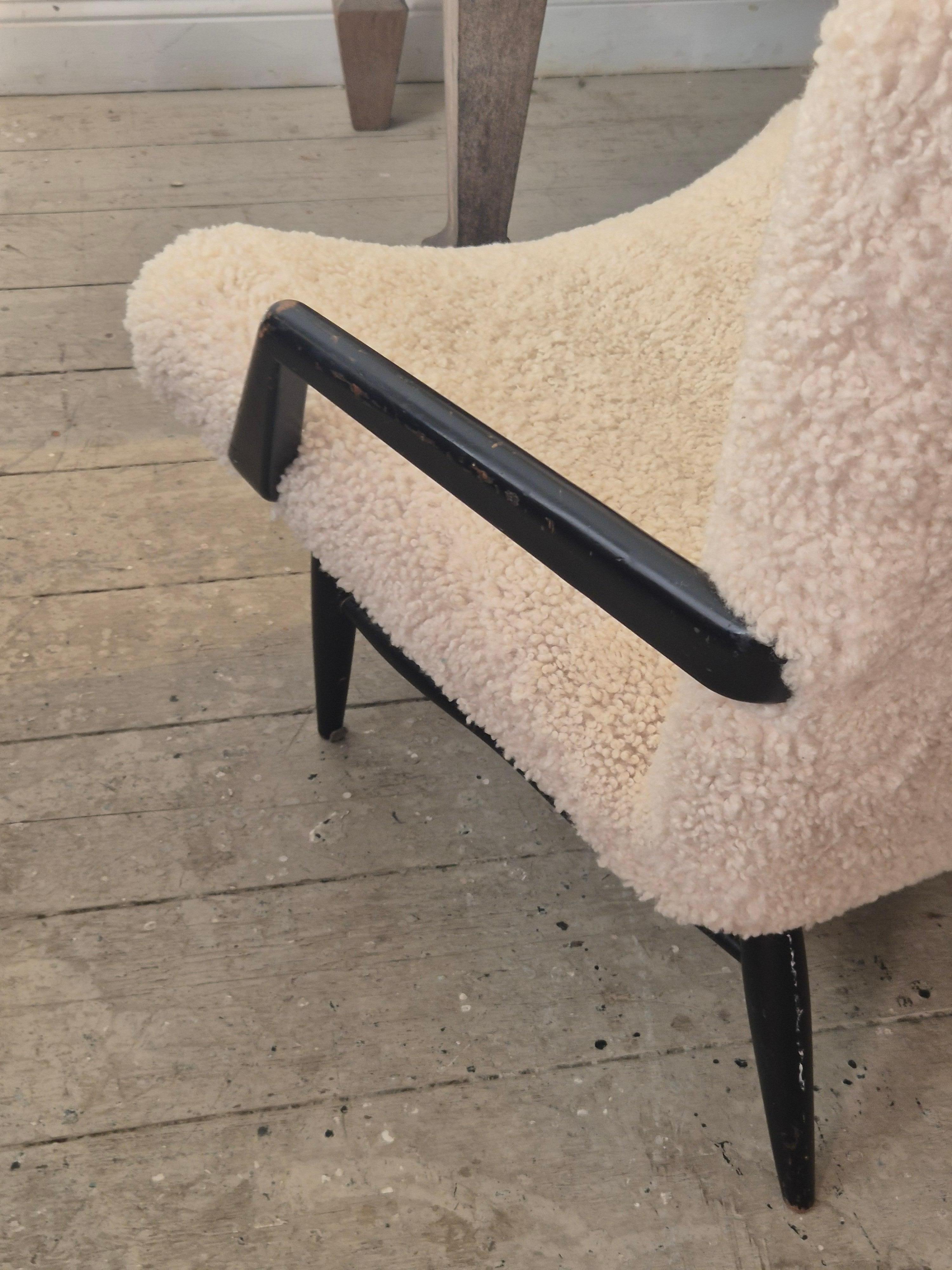 Swedish Modern, timeless easy chair in sheepskin, by Svante Skogh. Nice patina. For Sale 2