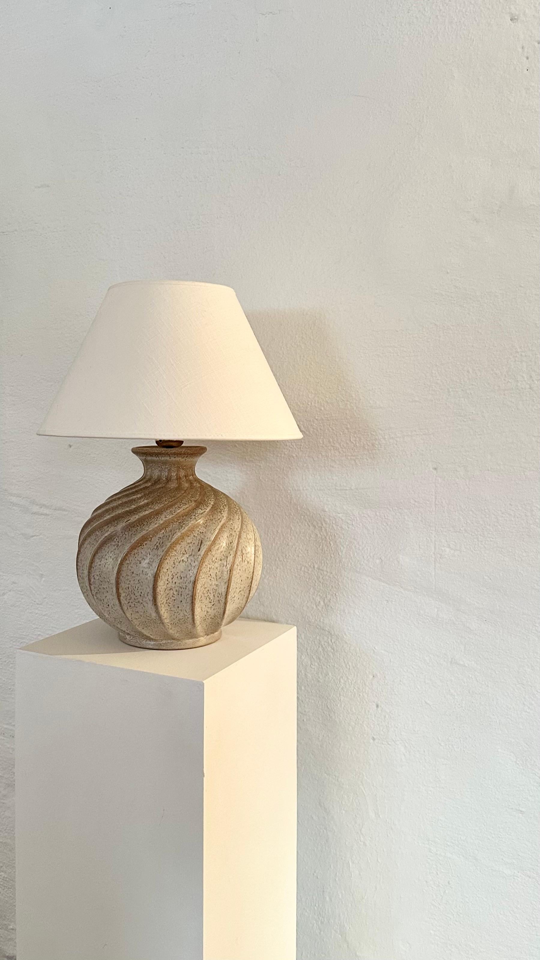 Swedish Modern Topas Ceramic Table Lamp by Ewald Dahlskog, Bo Fajans, 1930s 9
