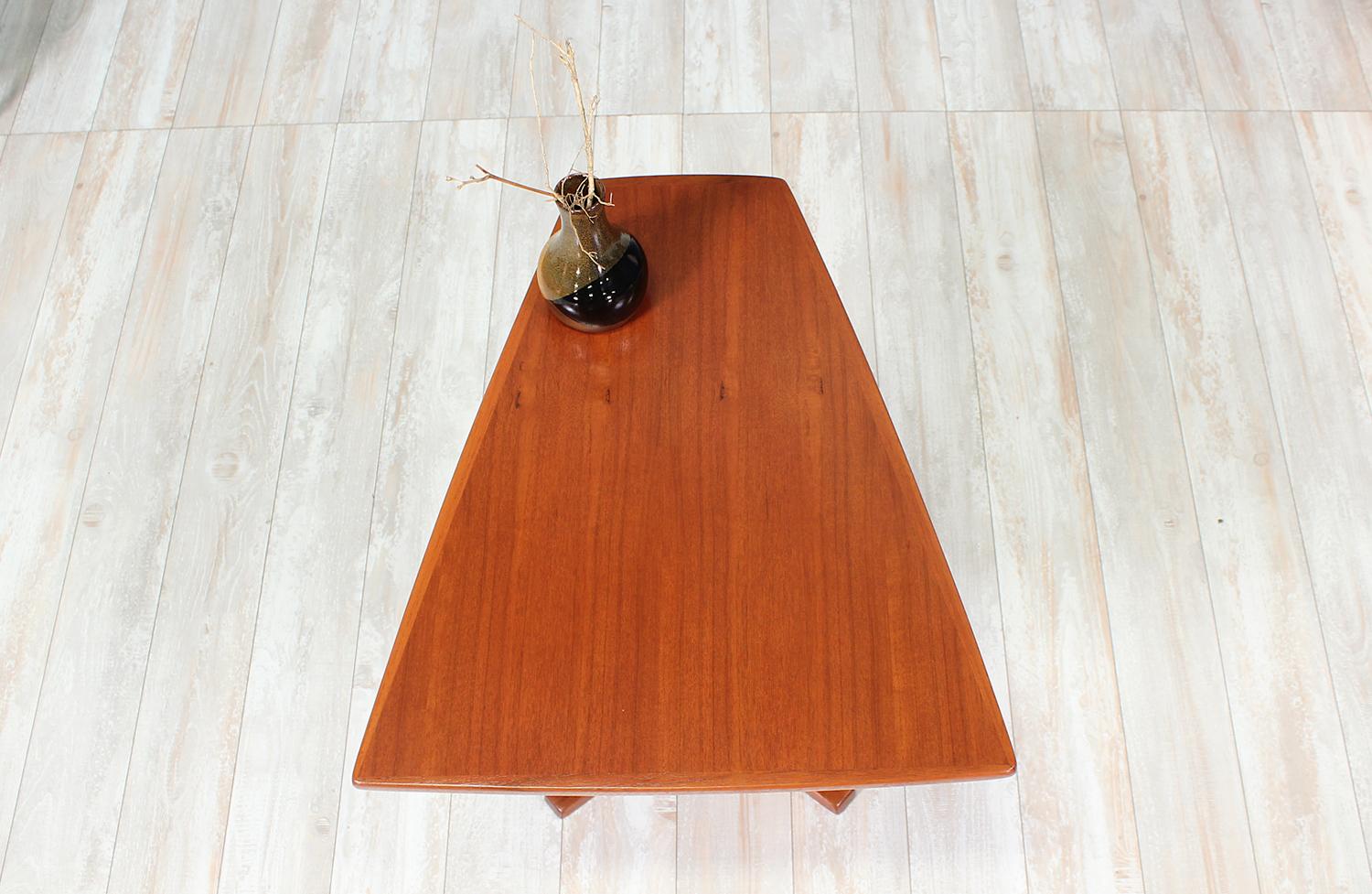 Mid-20th Century Swedish Modern Tri-Leg Teak Side Table by DUX