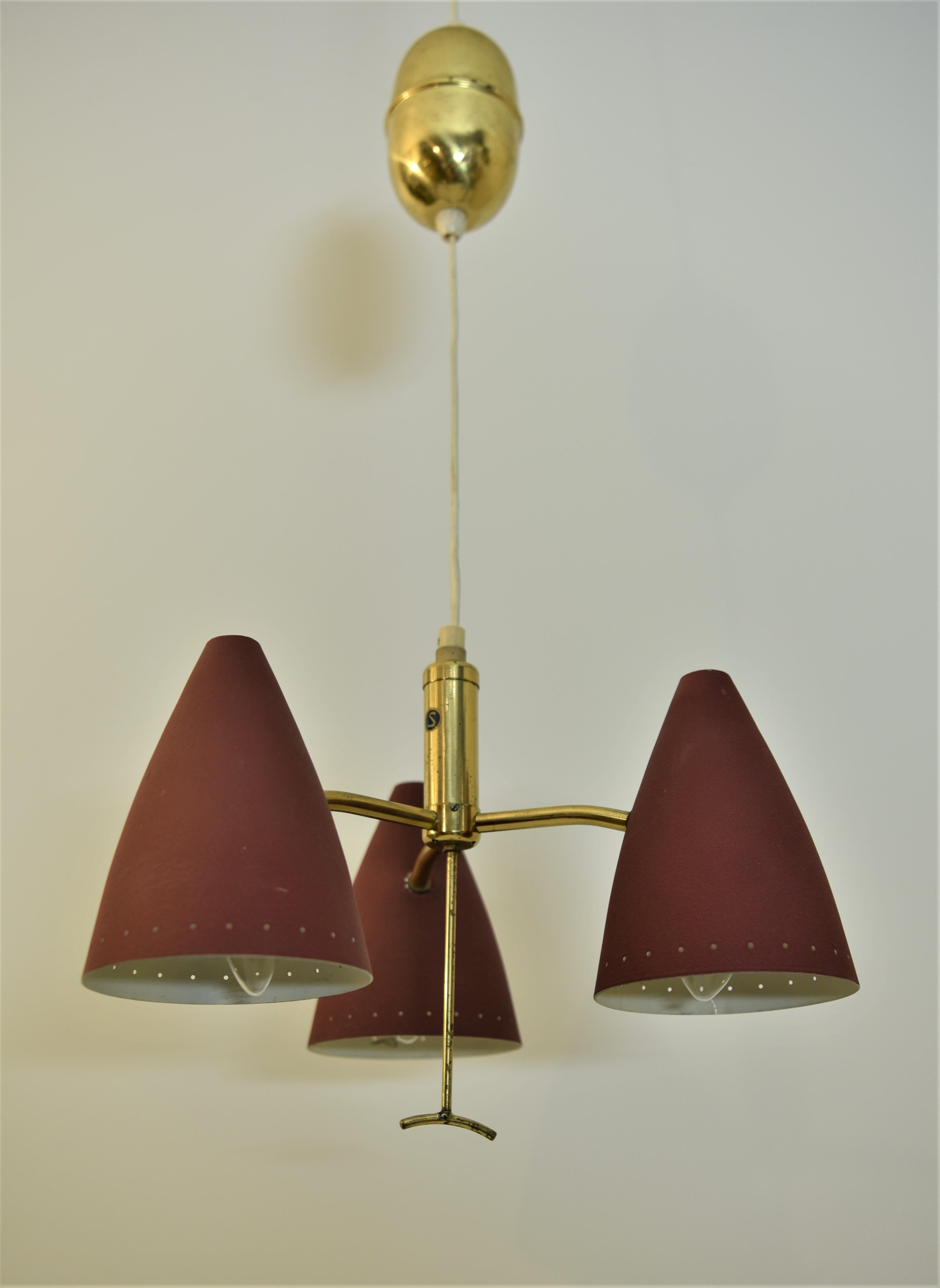 Swedish Modern Triple Pendant Lamp with Elevator Function, 1950s For Sale 4