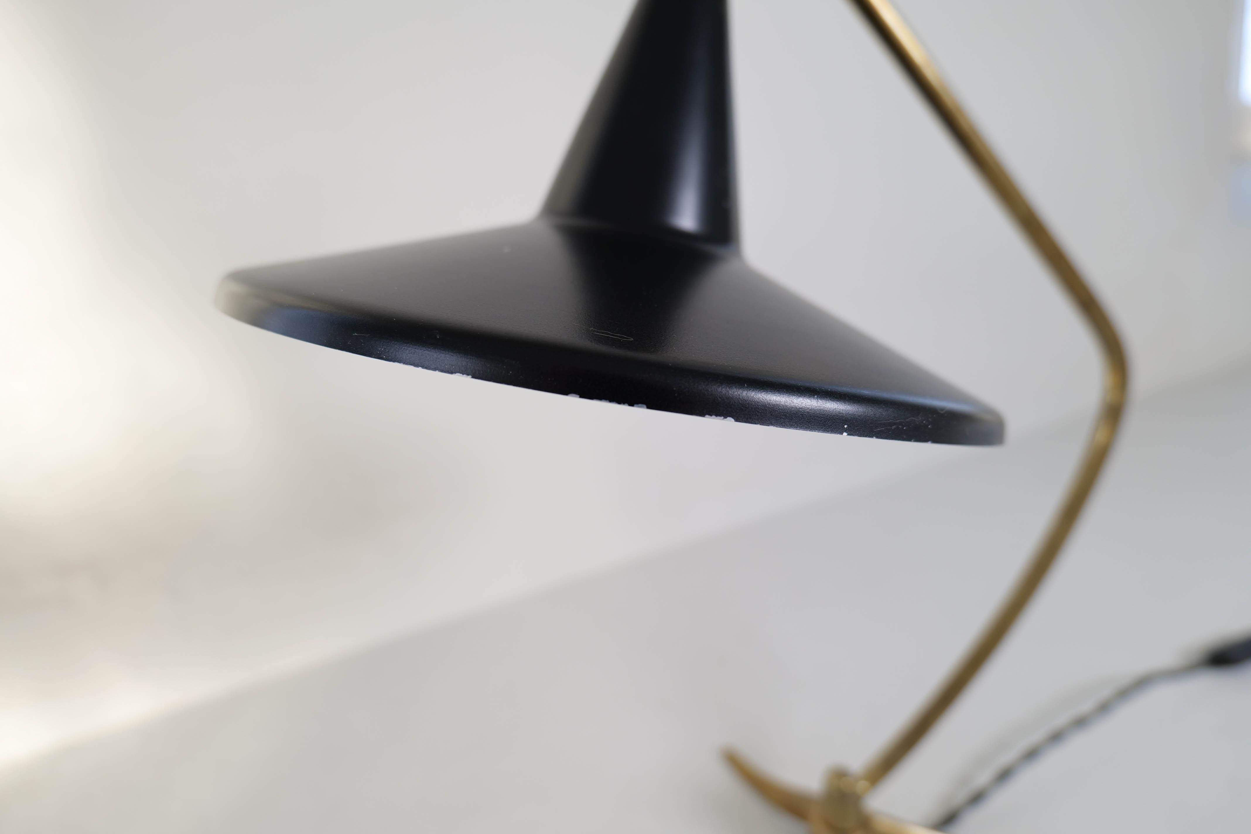 Swedish Modern Tripod Brass Table Lamp, Sweden, 1950 For Sale 6