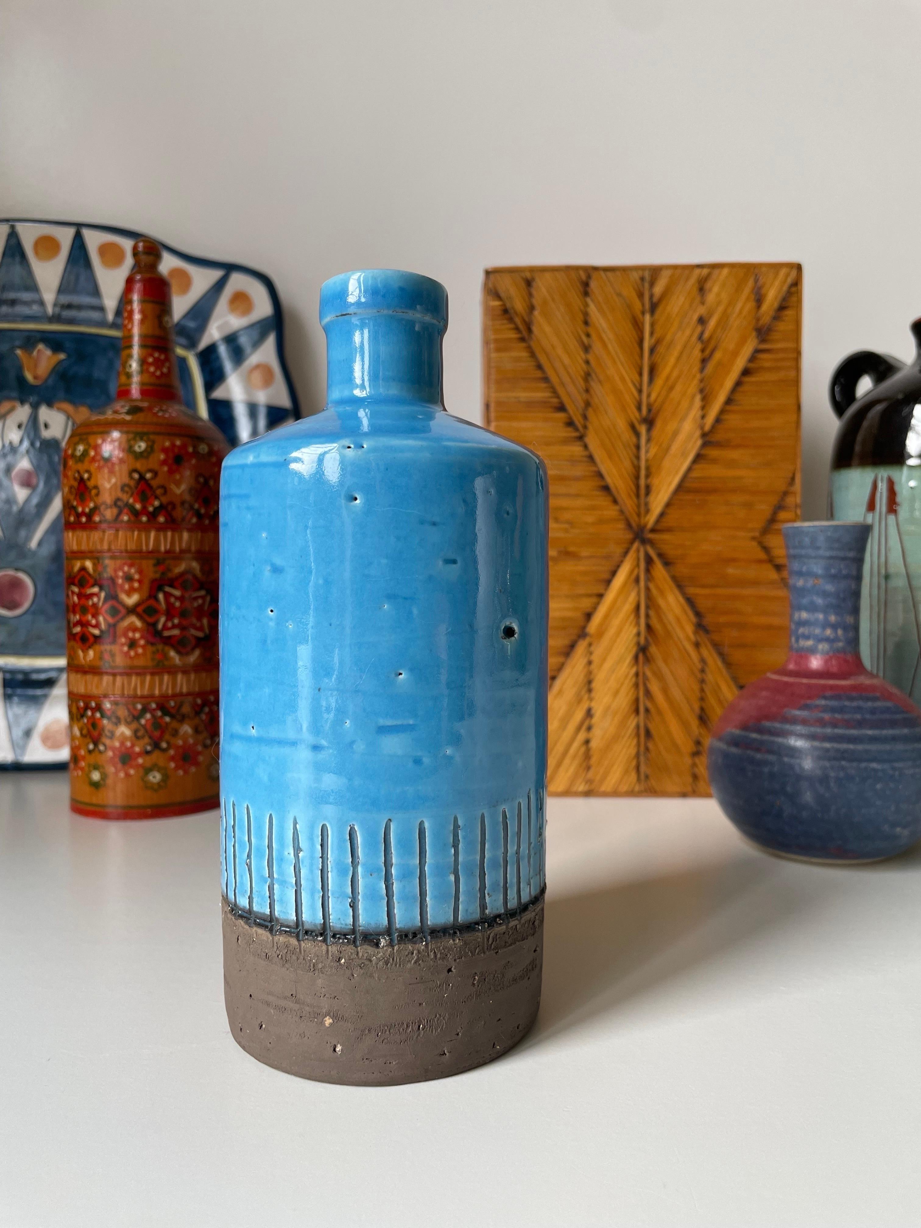JIE Gantofta 1960s Turquoise Blue Bottle Vase, 1960s For Sale 3