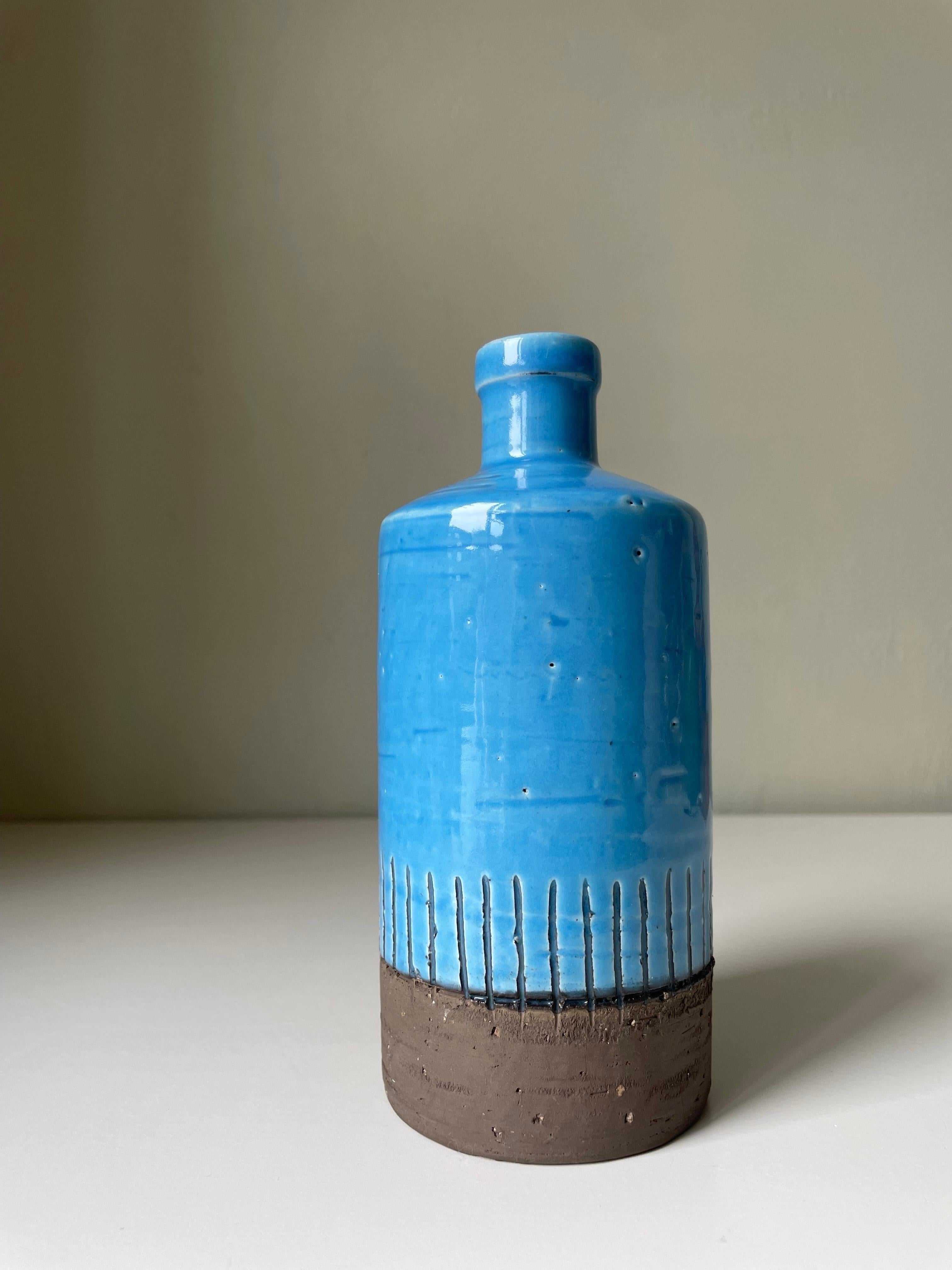 JIE Gantofta 1960s Turquoise Blue Bottle Vase, 1960s For Sale 6