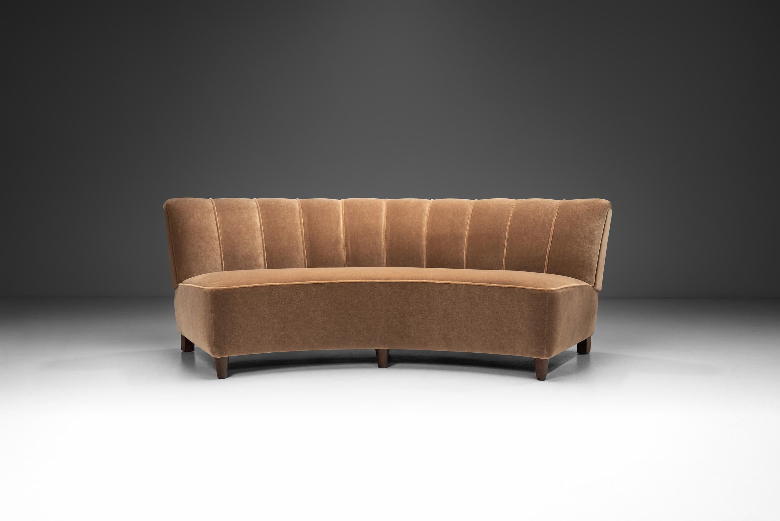 Scandinavian Modern Swedish Modern Upholstered Sofa, Sweden First half of the 20th Century