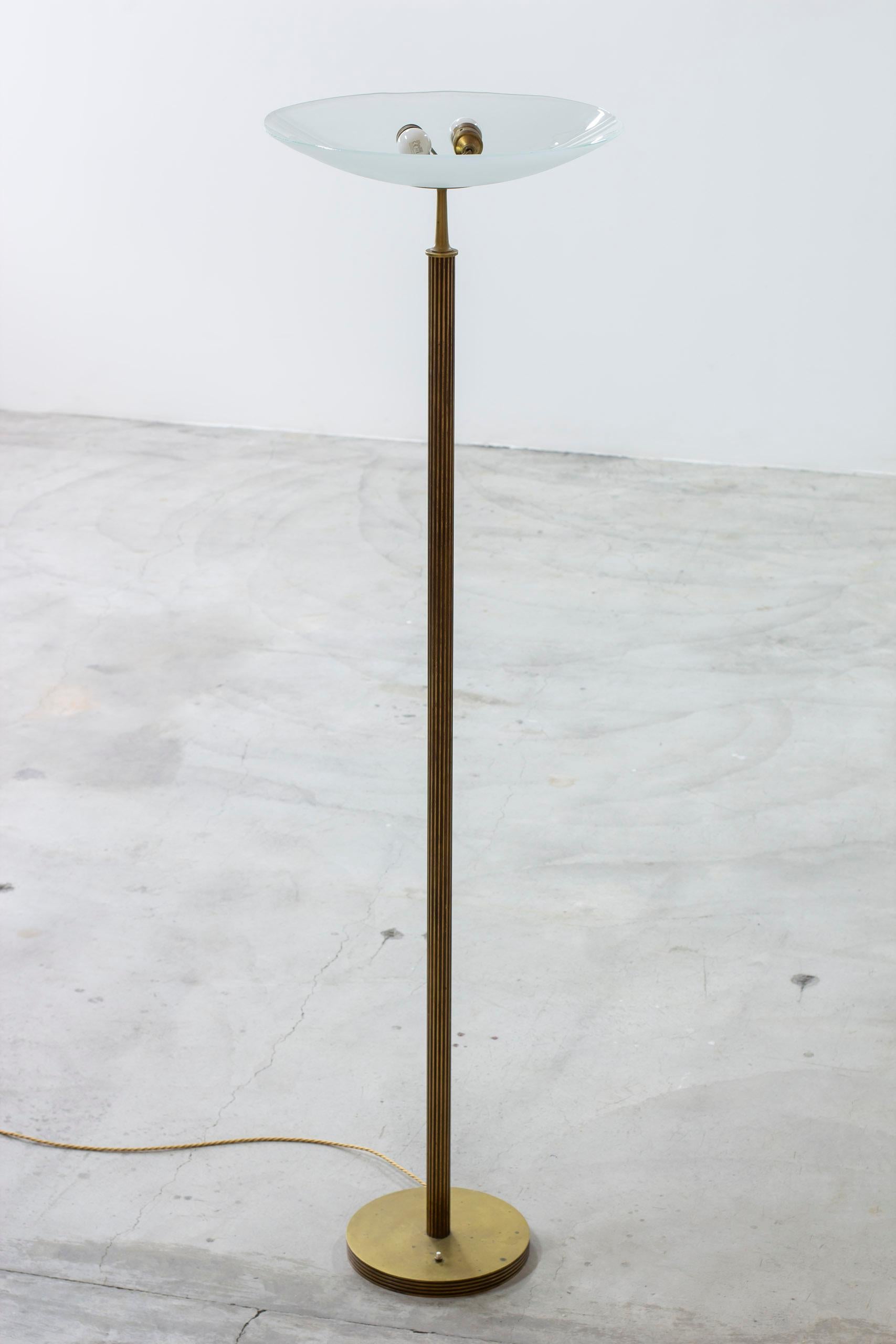 Swedish Modern uplight floor lamp model 2614 by Bröderna Malmströms For Sale 4