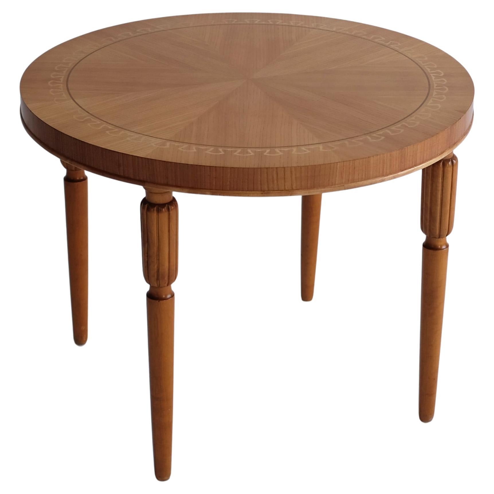Swedish Modern Veneered Centre table For Sale