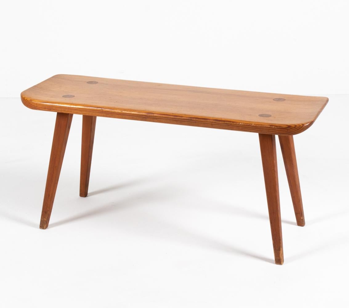 Presenting an exquisite piece of Swedish design history – the pine 