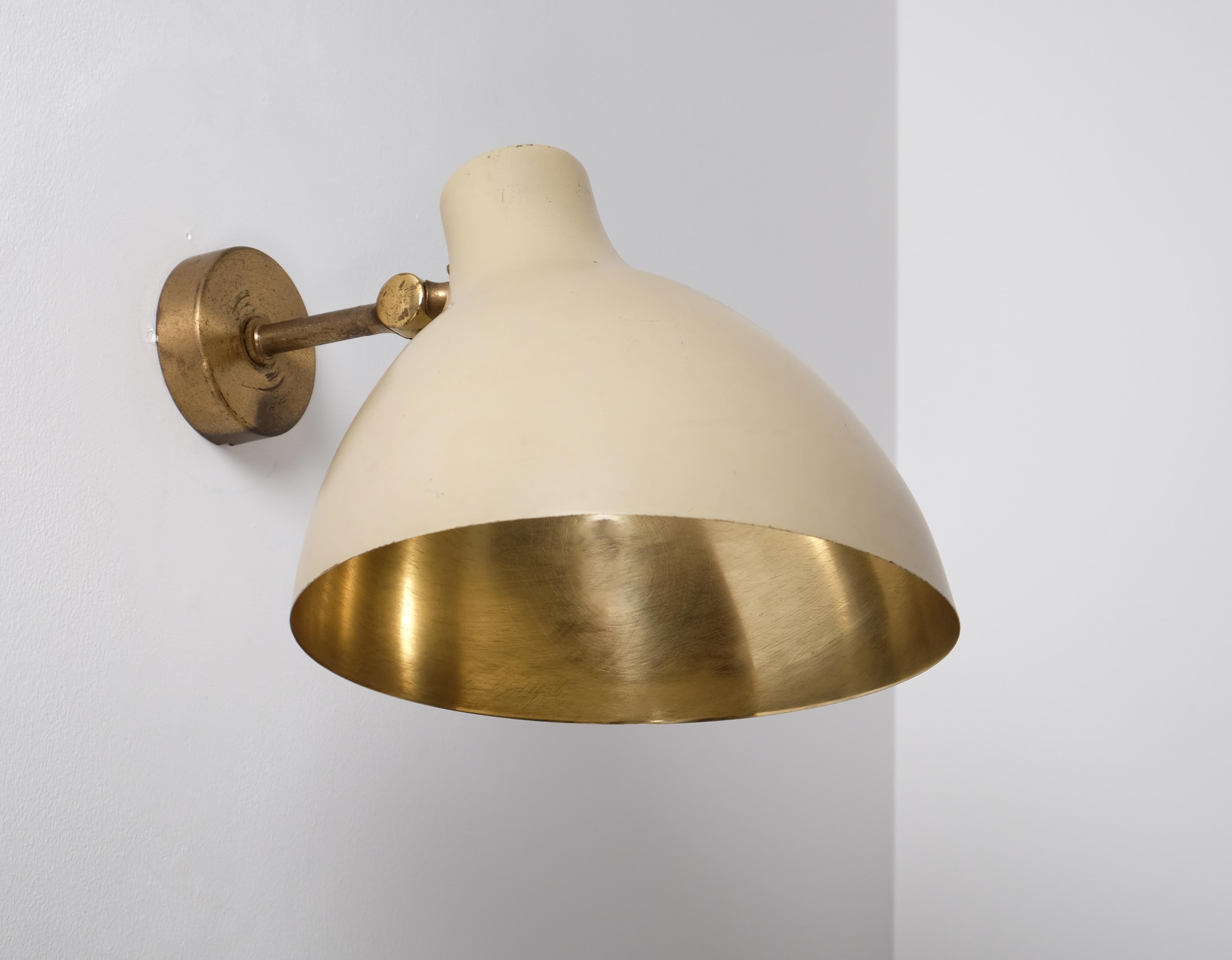 Lámpara de pared moderna sueca de ASEA, década de 1940 en venta 3