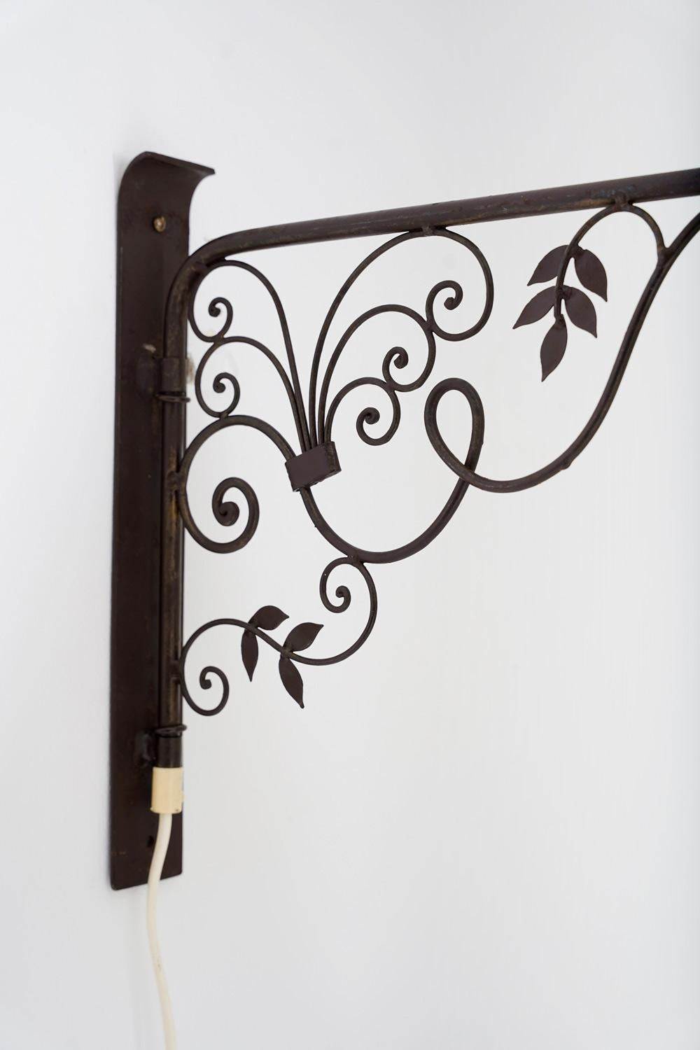 Ottone Lampada da parete moderna svedese Model 2339 di Luco in vendita