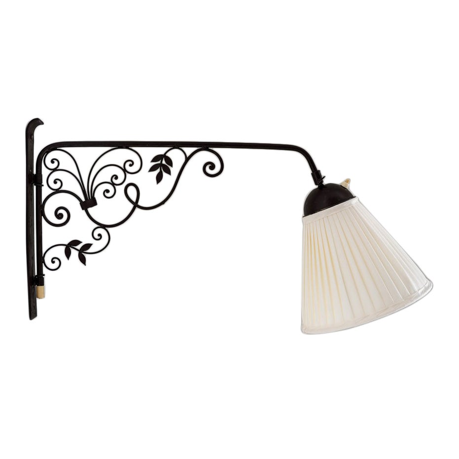Lampada da parete moderna svedese Model 2339 di Luco in vendita