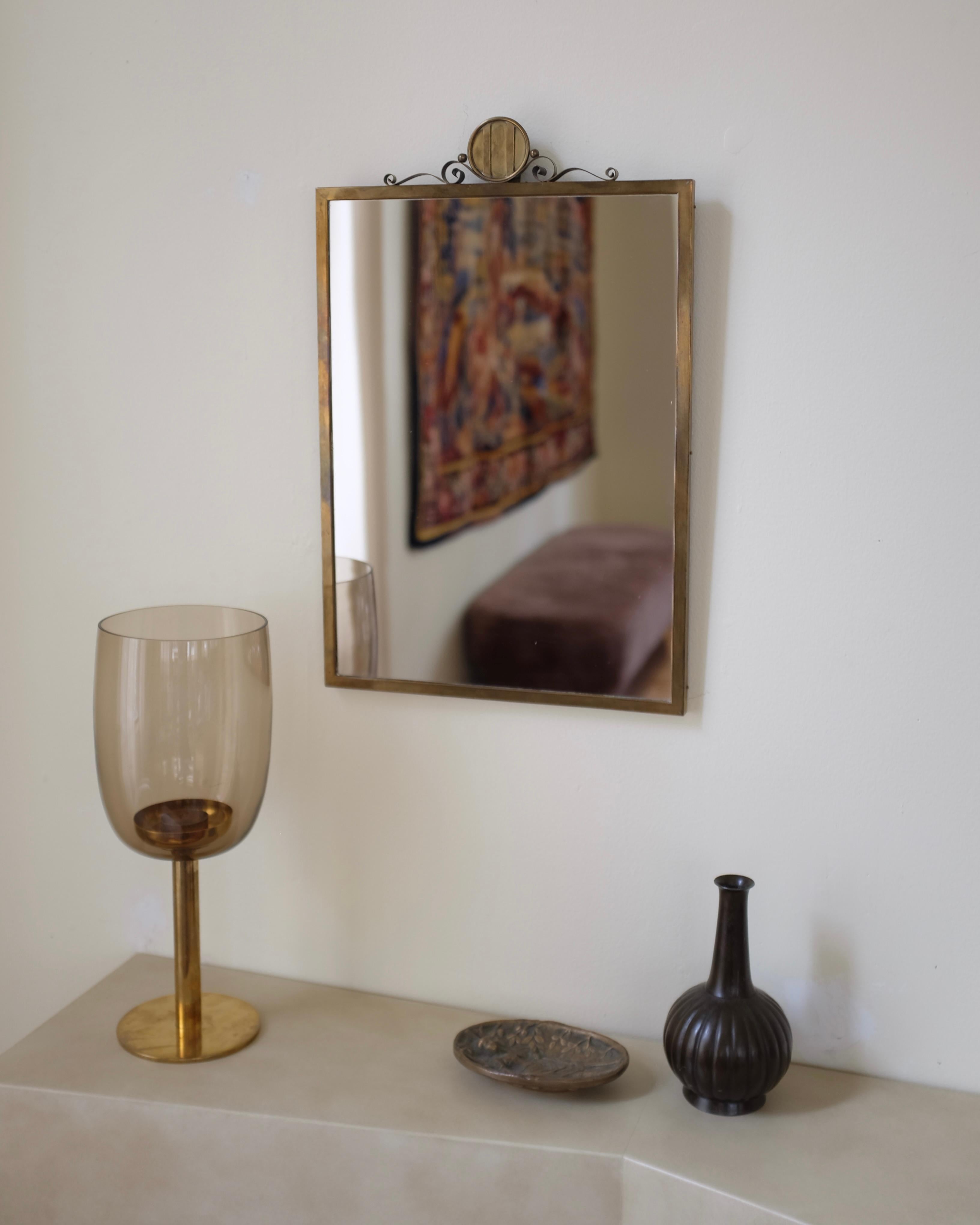 Metallo Swedish Modern Wall Mirror in vendita