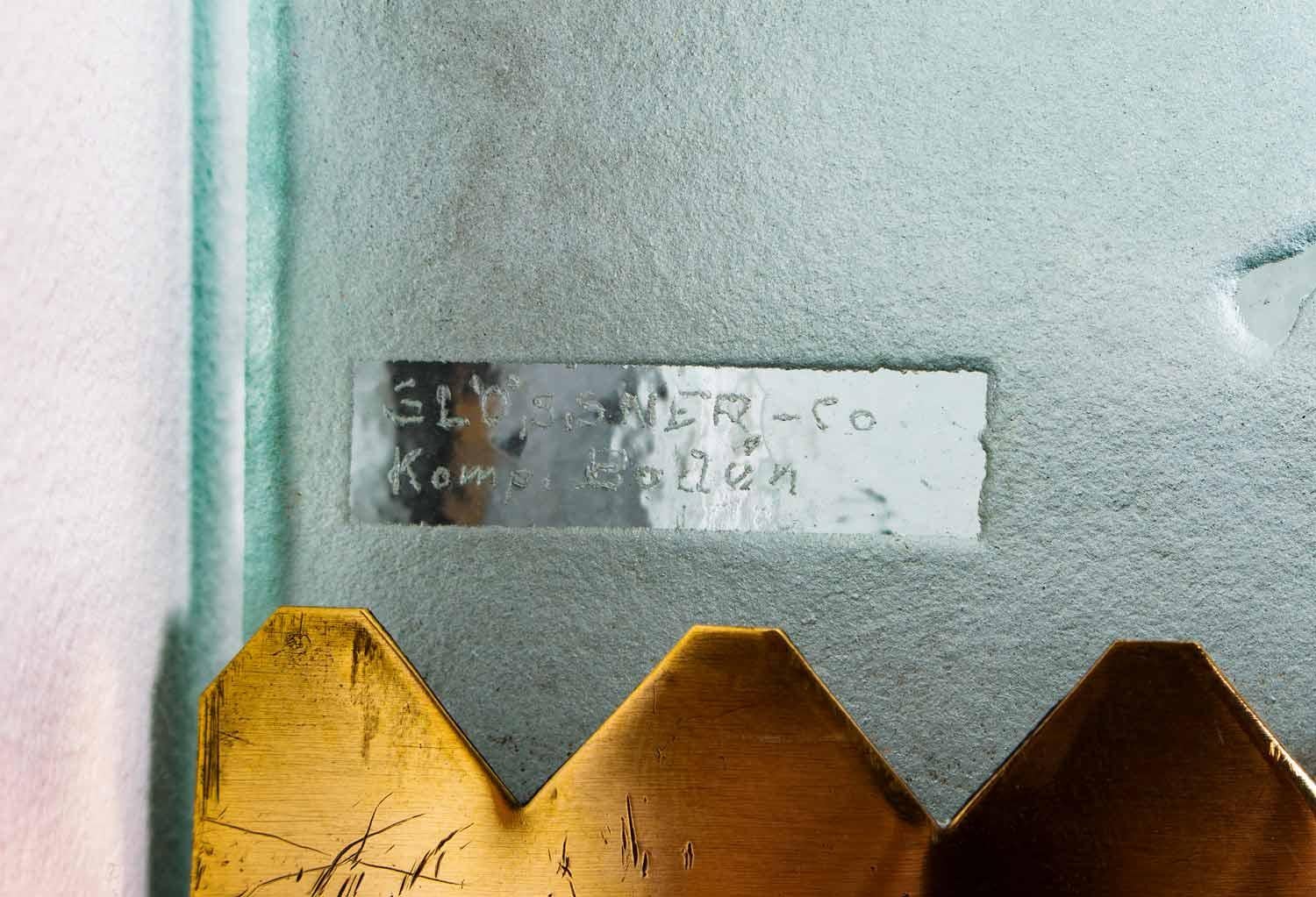 Schwedischer moderner Wandleuchter aus Messing und Glas von Carl Erik Bodn für Glssner im Angebot 6