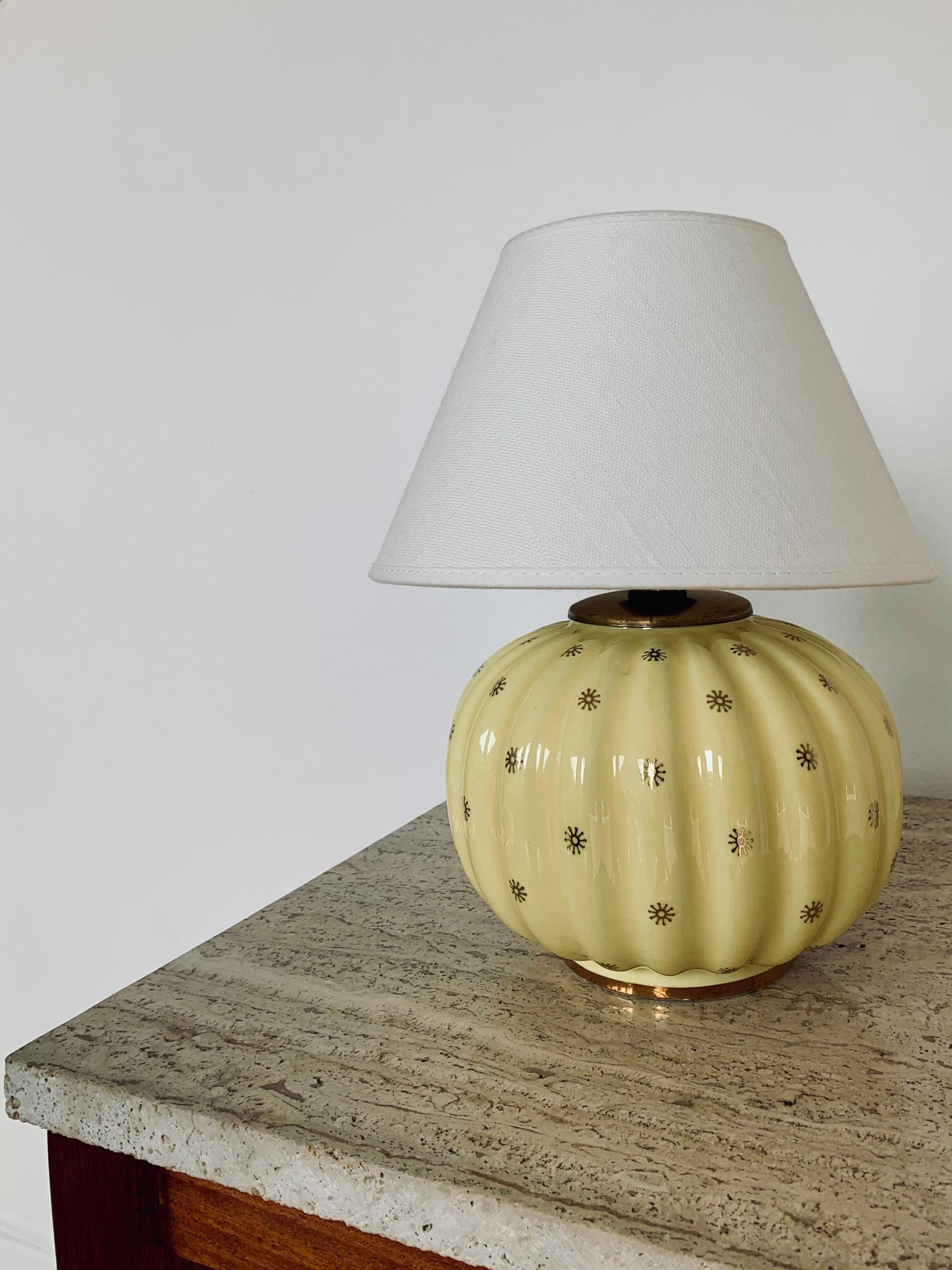 Stoneware Swedish modern yellow ceramic table lamp Neapel Arthur Percy Gefle Upsala Ekeby 