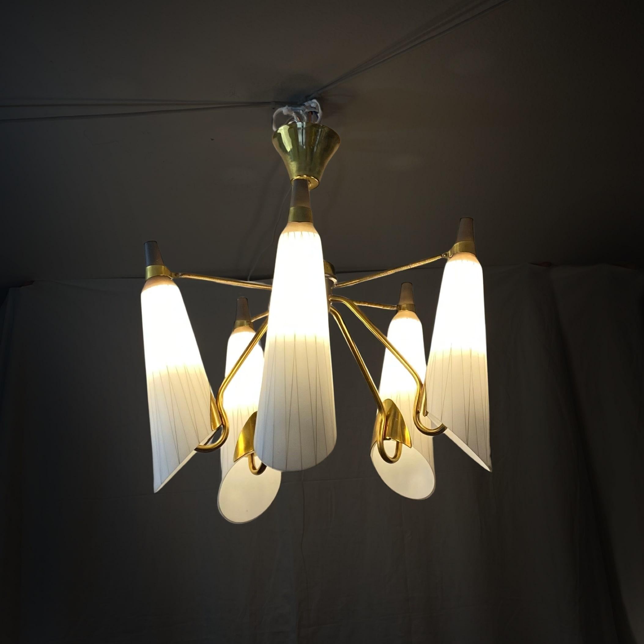 Swedish modernist chandelier, brass and glass, 1950s For Sale 5