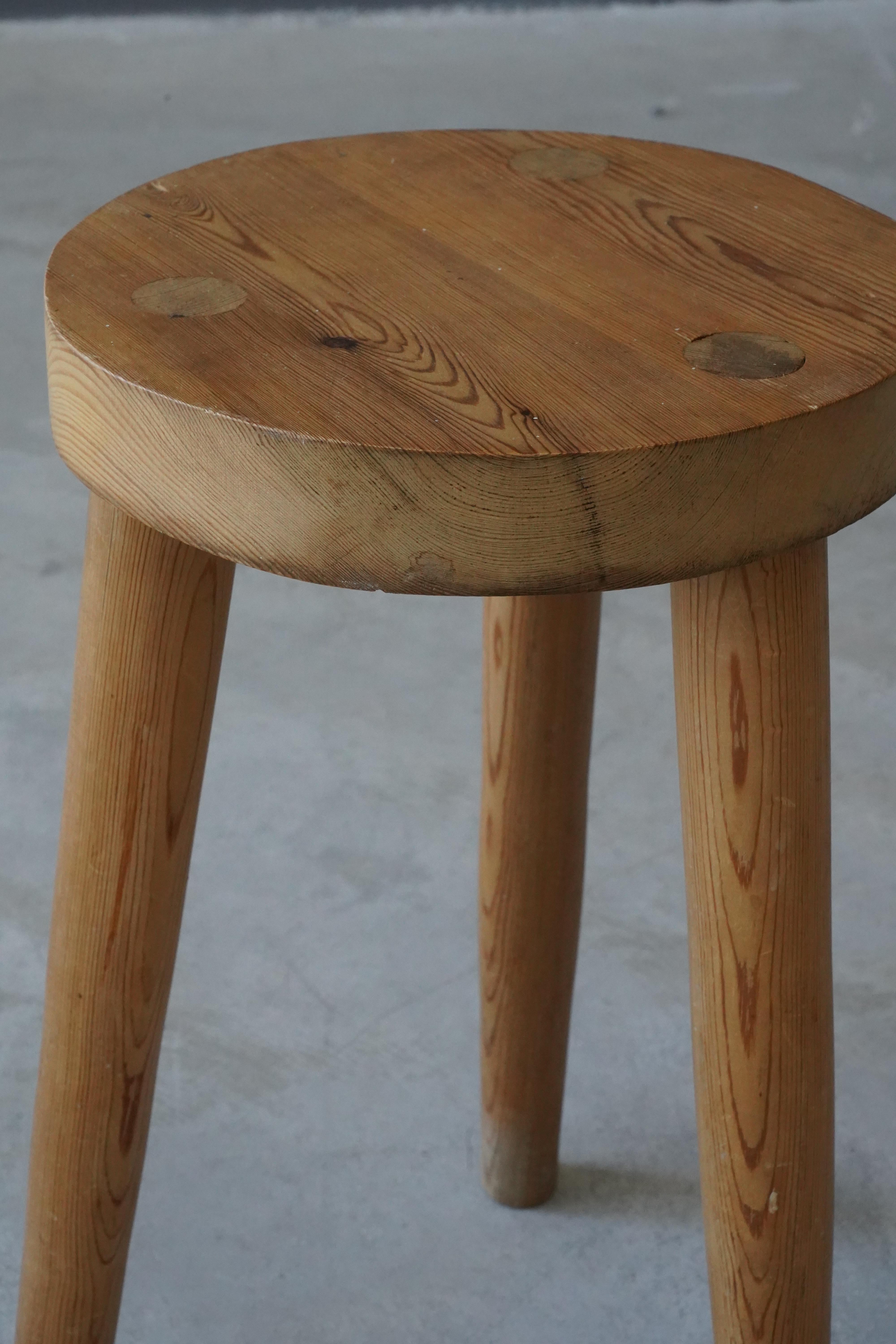 A Swedish pinewood stool. By unknown designer, c. 1960s. Features pure and simple form and revealed joinery.





 