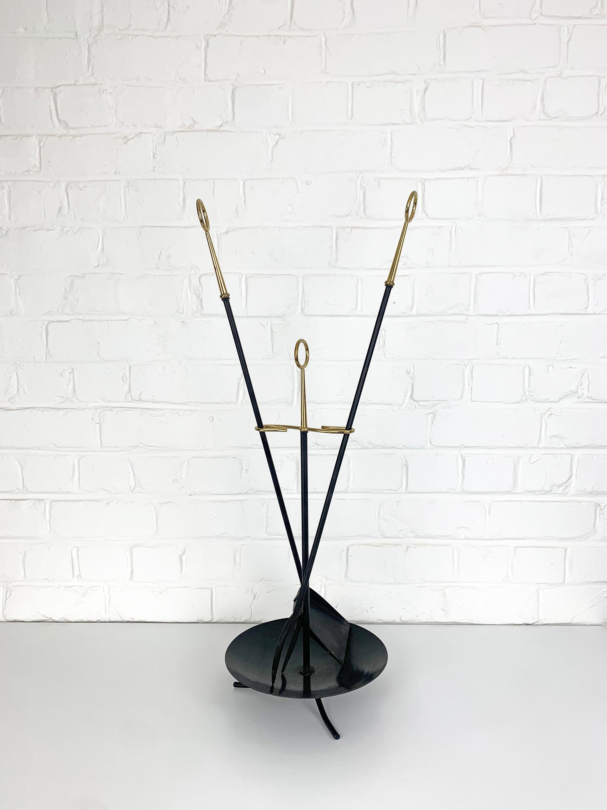 Swedish Modernist fire tool set designed by Gunnar Ande around 1950. 

Model called 